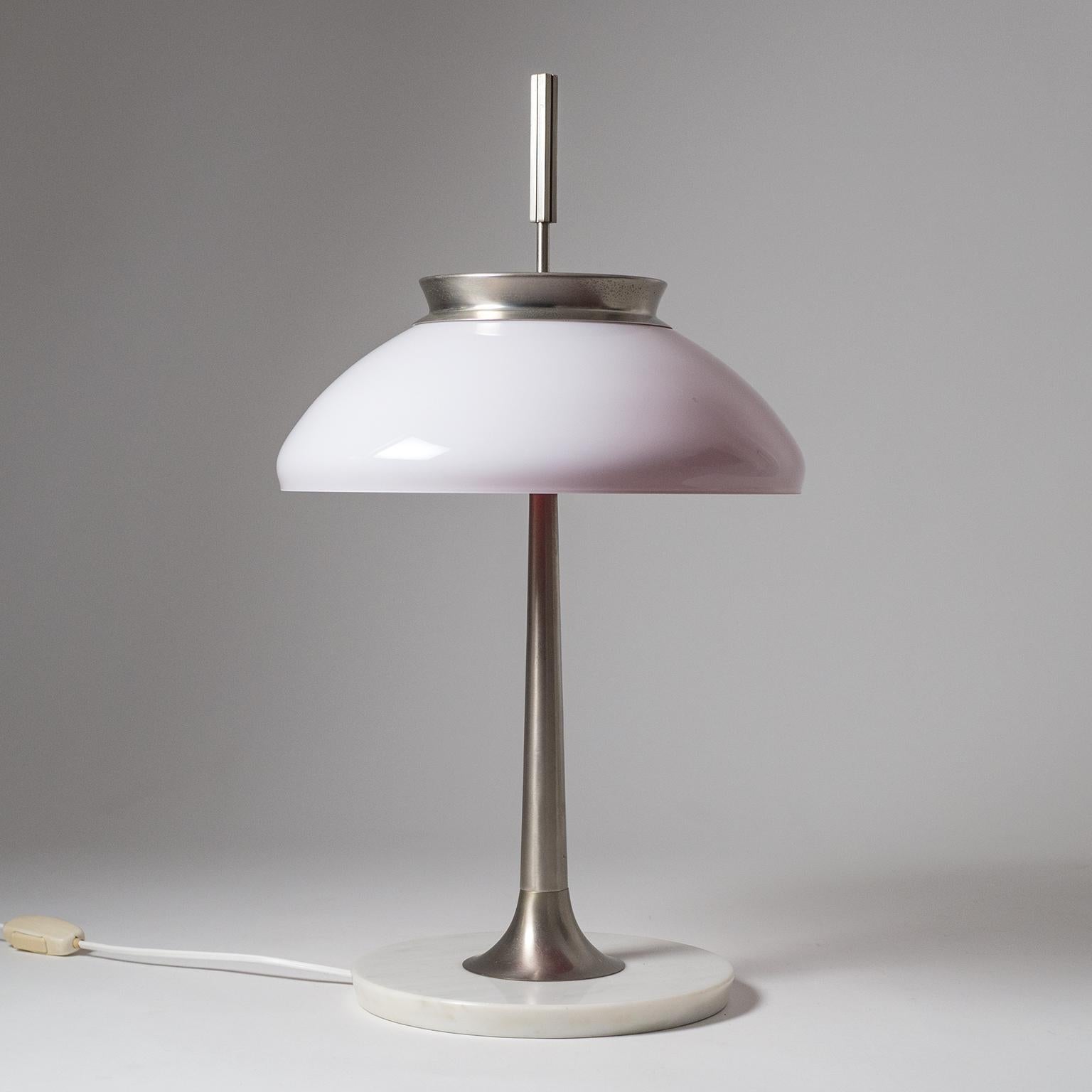 Stilnovo Table Lamp, 1950s, Nickel and Glass In Good Condition In Vienna, AT