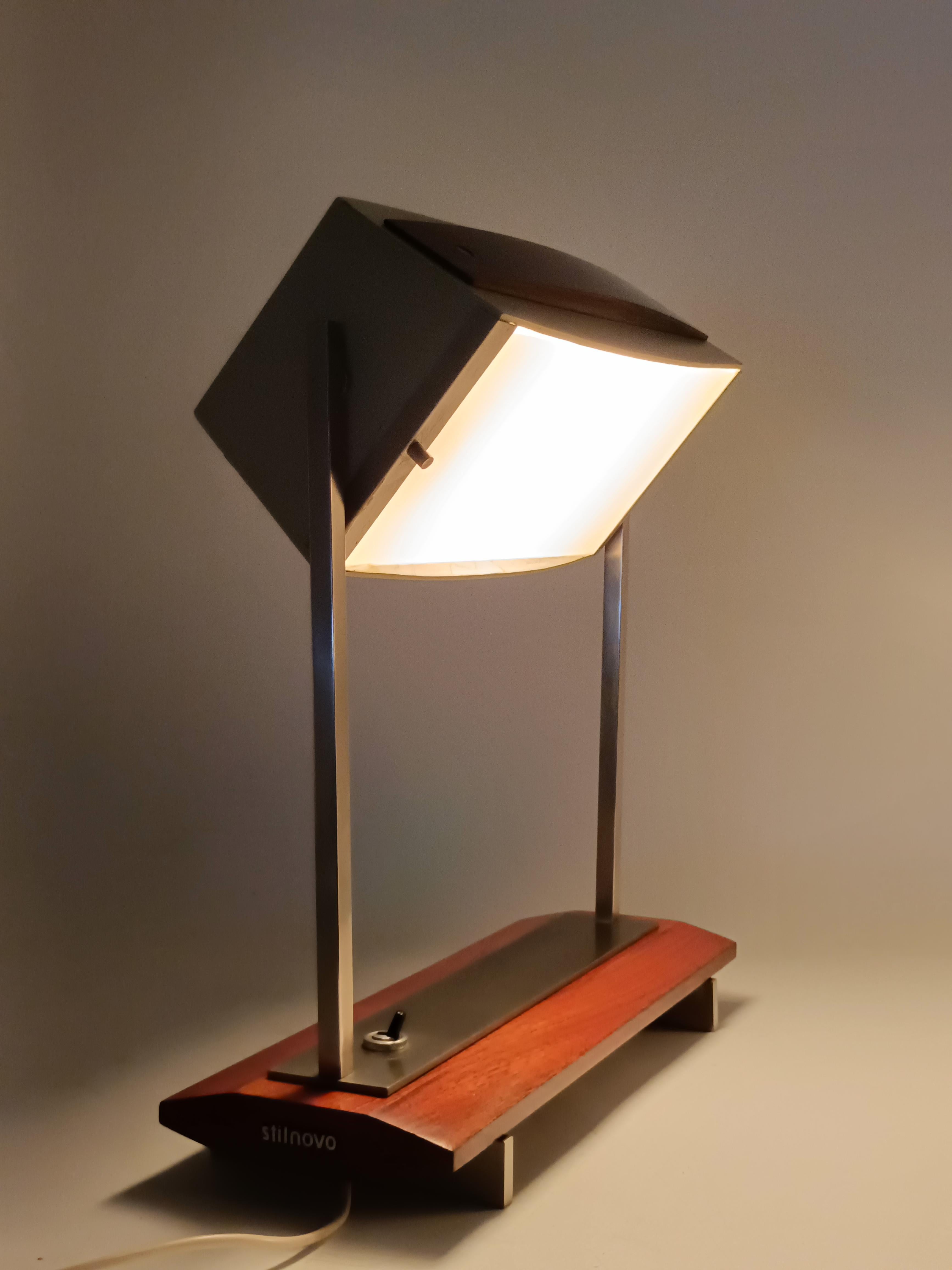 Stilnovo Mod.8063 Swiwel Table Lamp. Italy 1955 For Sale 5