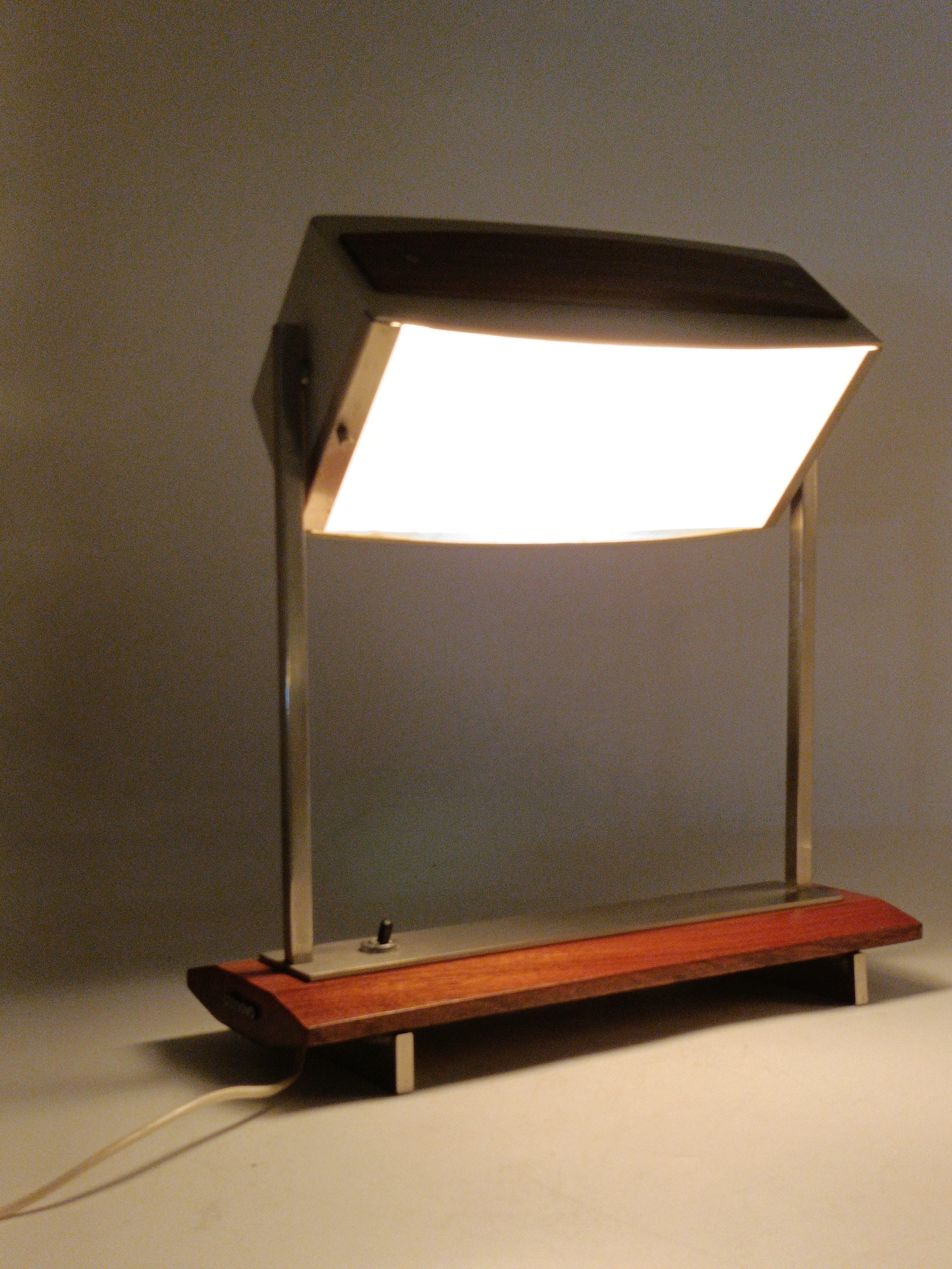 Stilnovo Mod.8063 Swiwel Table Lamp. Italy 1955 For Sale 2