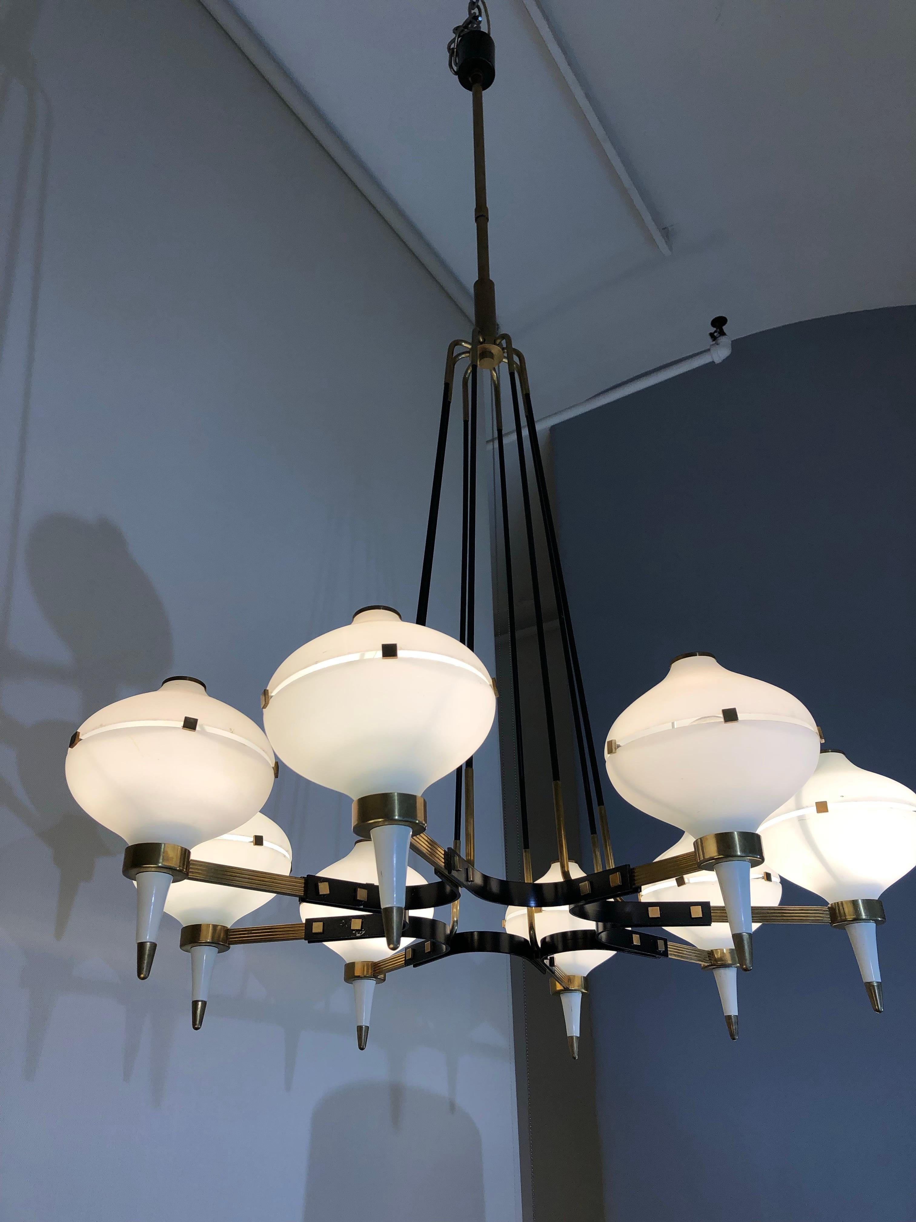 Italian Modernist Eight-Light Chandelier For Sale