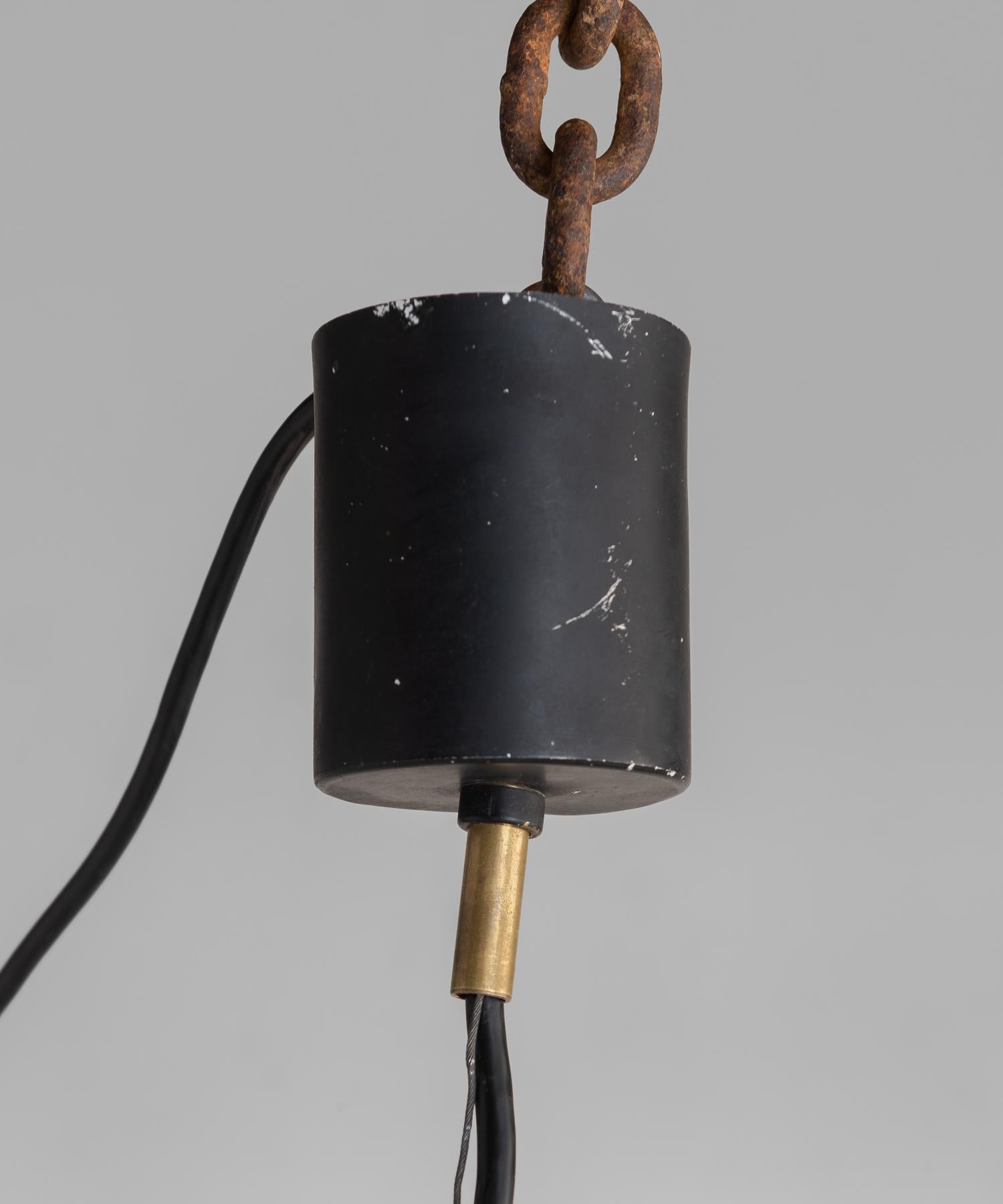 Stilnovo Opaline Suspension Lamp, circa 1950 In Good Condition In Culver City, CA