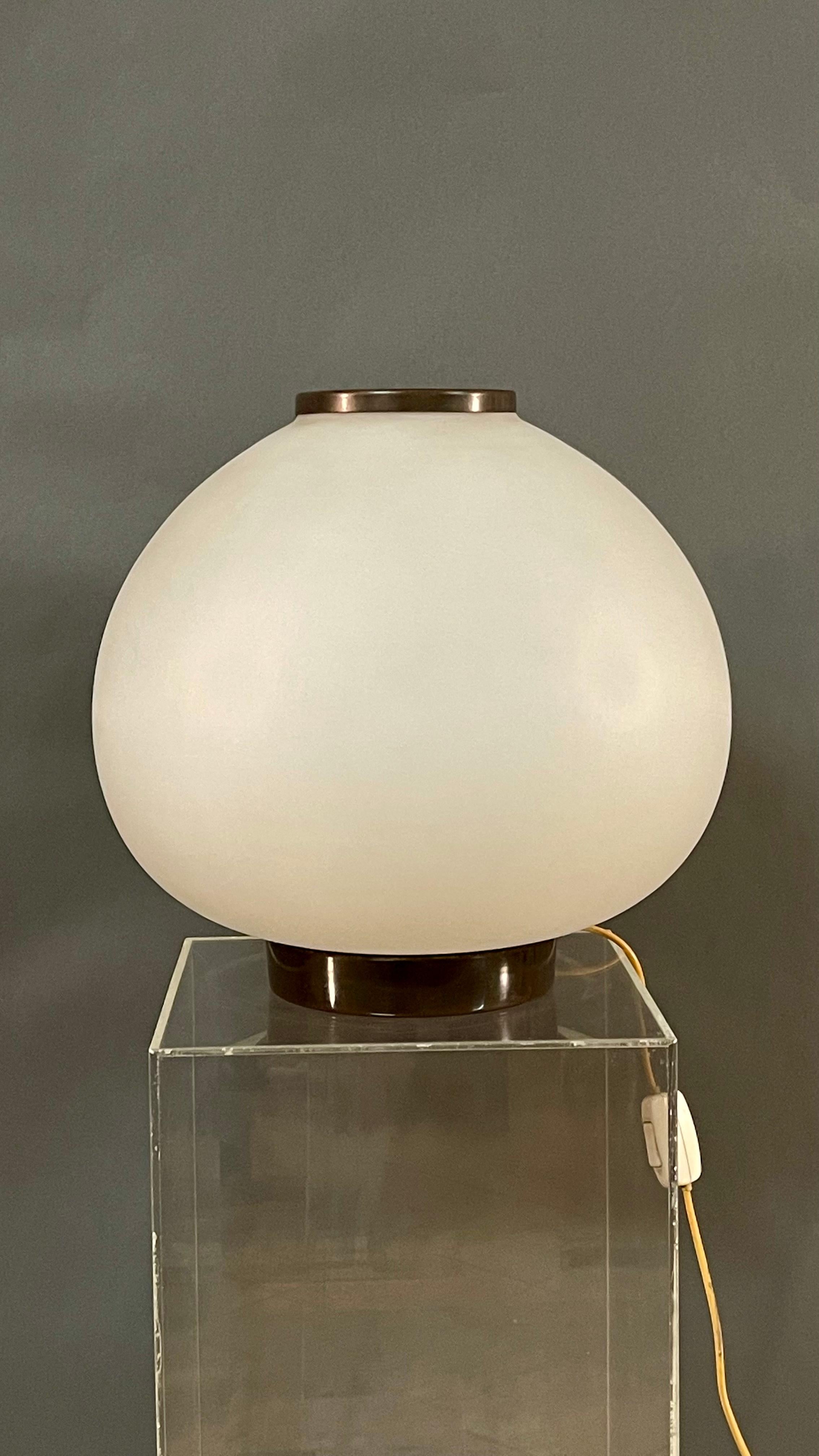 Stilnovo Original Signed 1960s Glass Table Lamp For Sale 3