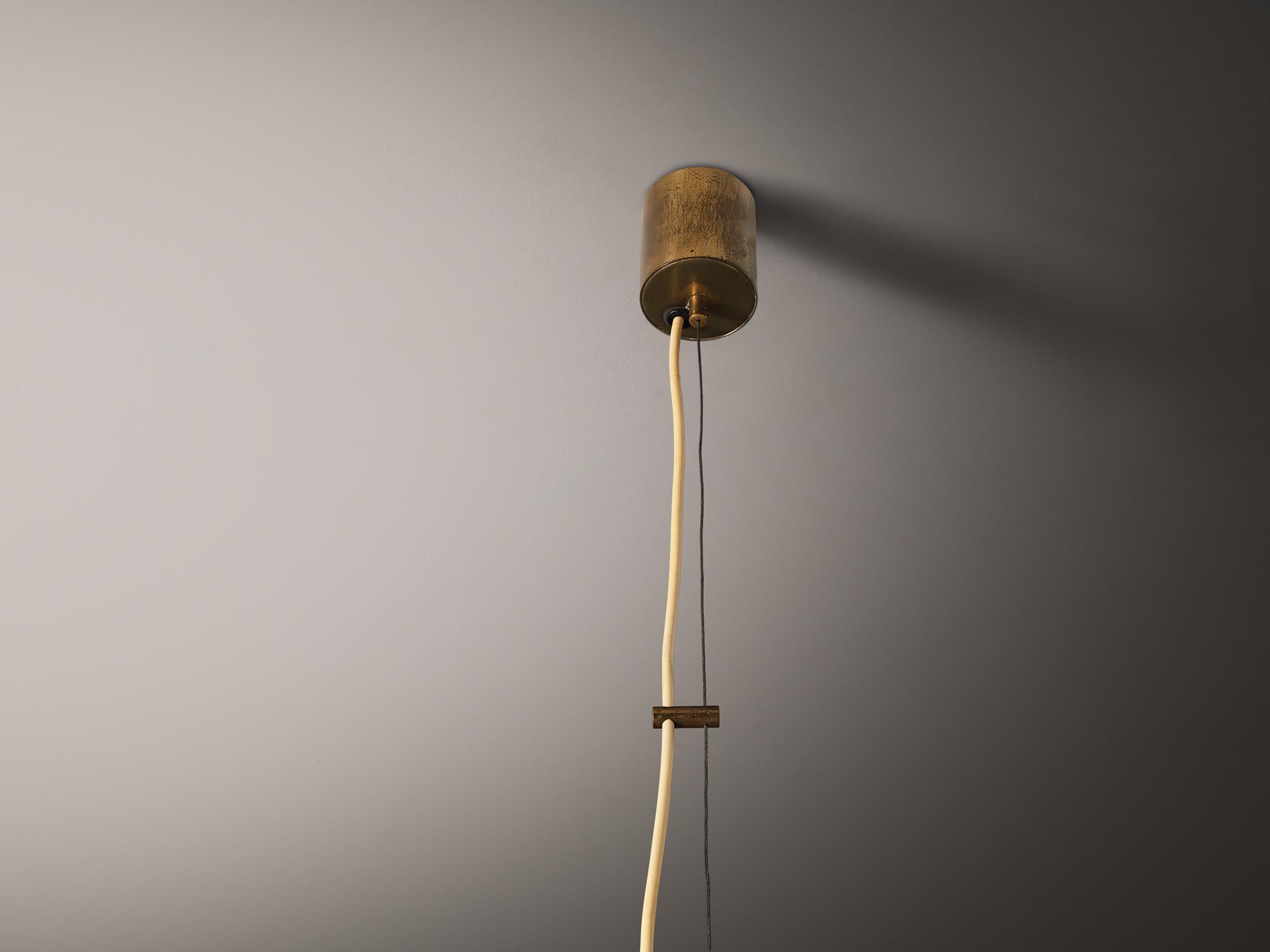 Colgante Stilnovo '1140' de Aluminio, Latón y Cristal mediados del siglo XX en venta