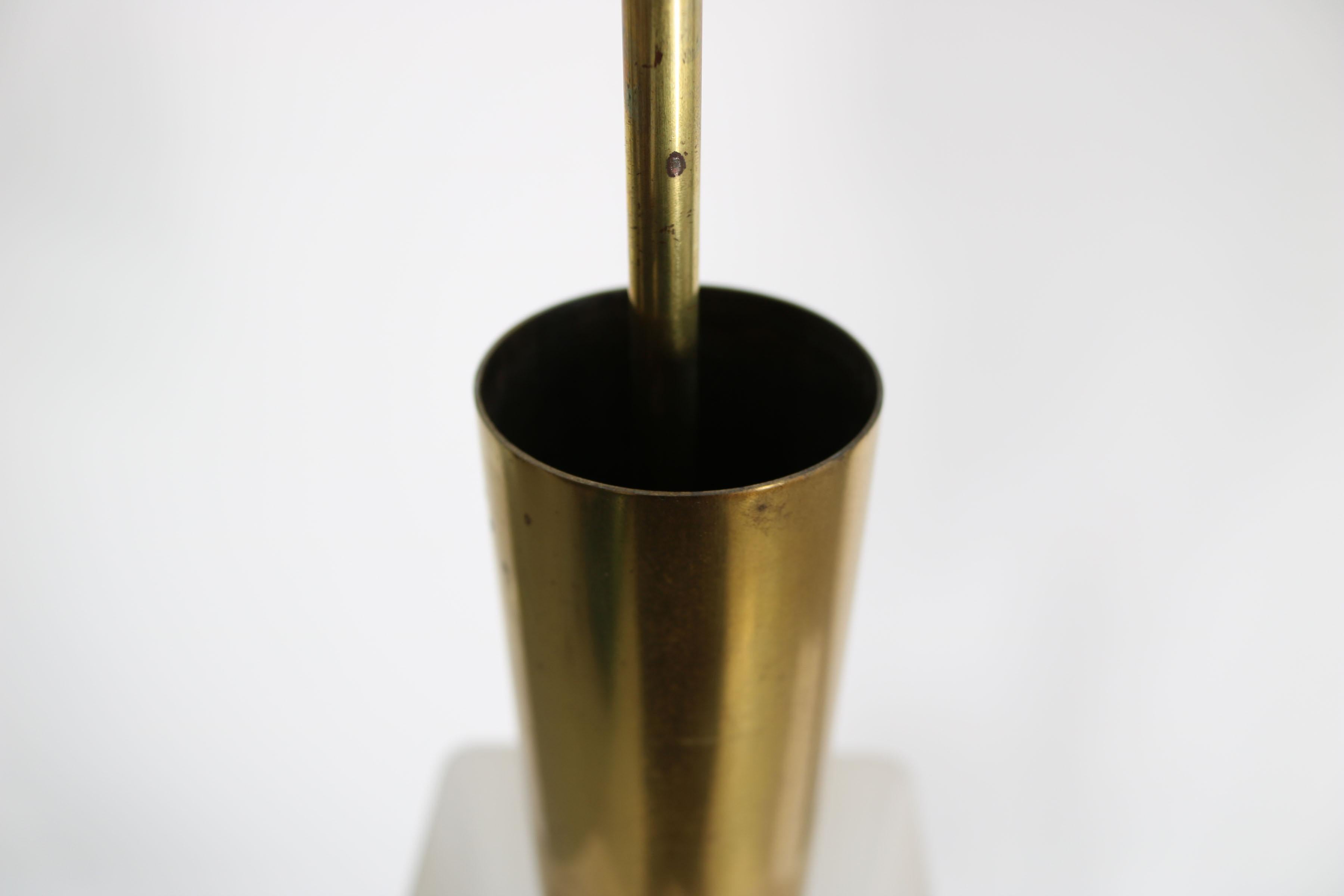Brass Stilnovo pendant lamp from Italy. 1950, brass, opal glass.