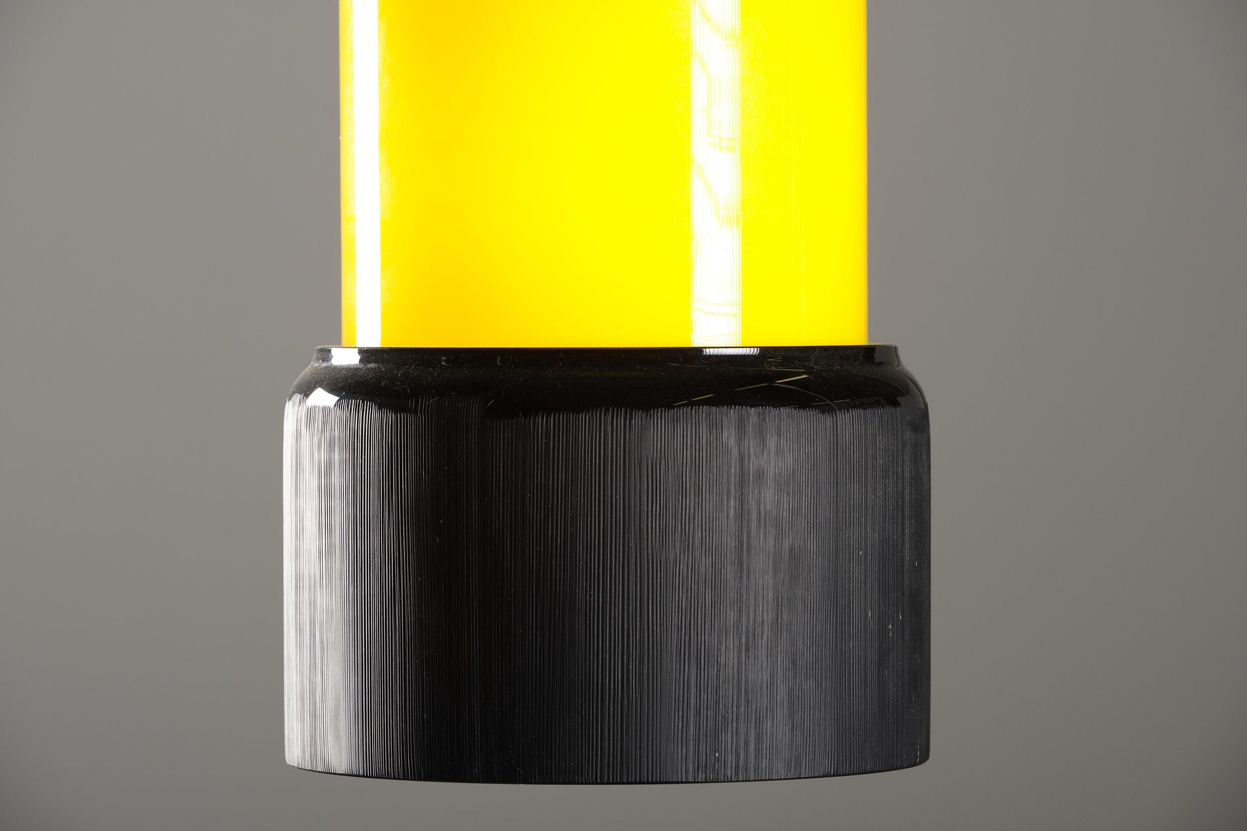 Mid-Century Modern Stilnovo Pendant Lamp in Glass, Italian Design, 1950s For Sale