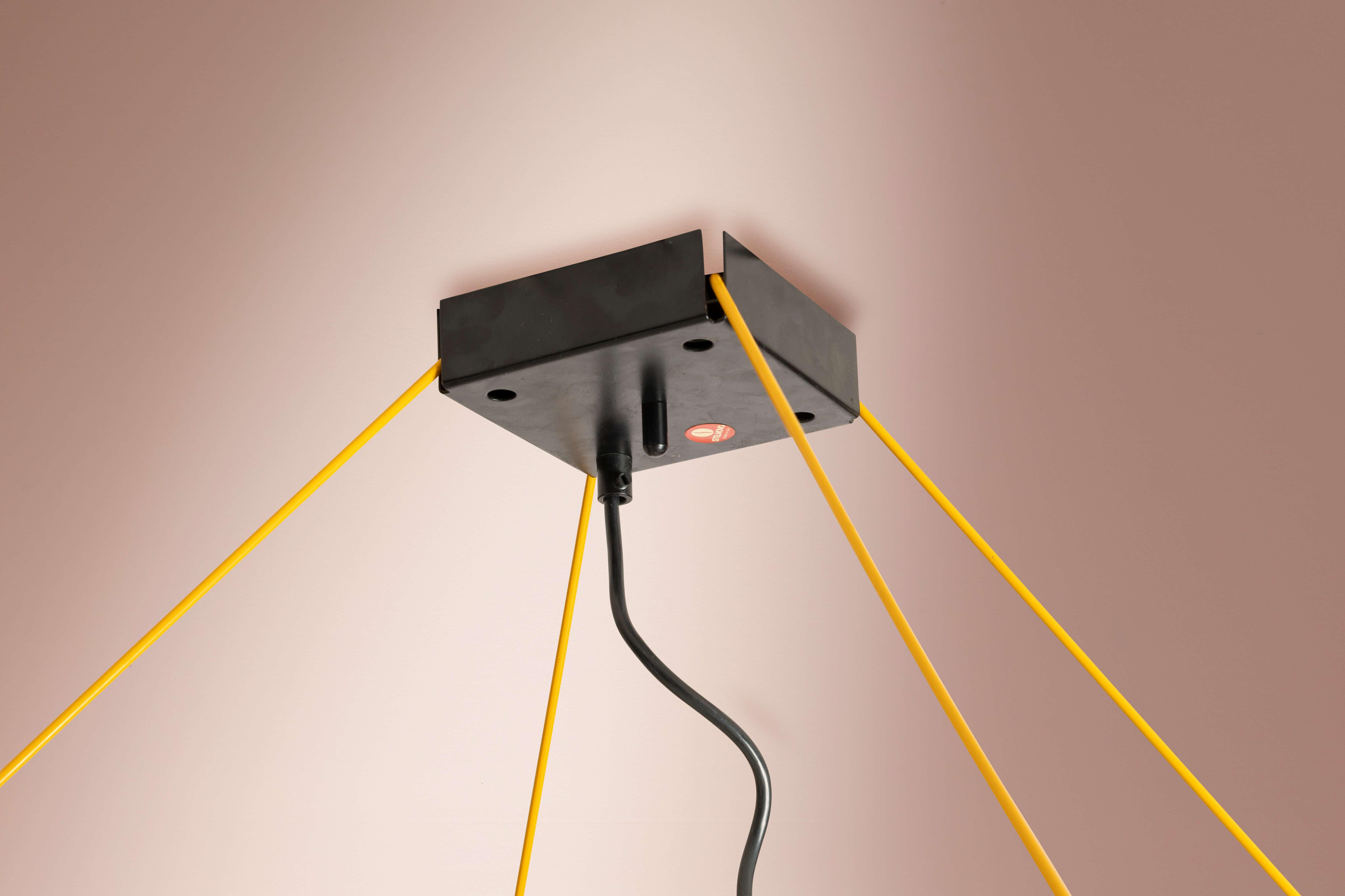 Lampada a sospensione Stilnovo con paralume in feltro di lana e struttura in metallo, Italia, anni '70 in vendita 3