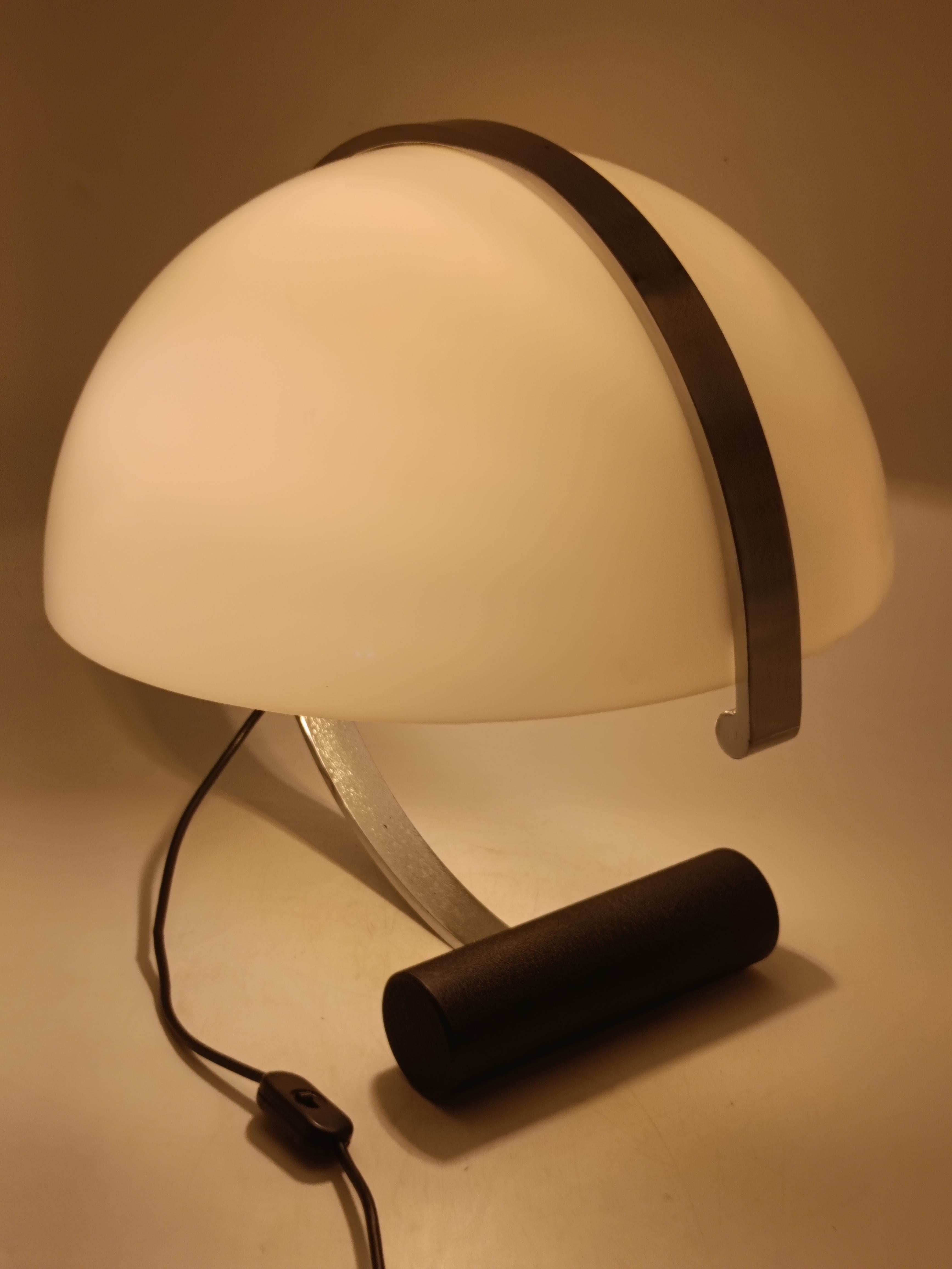 Stilnovo per Artimeta Lampada da Tavolo Space Age, Italia 1970s in vendita 2