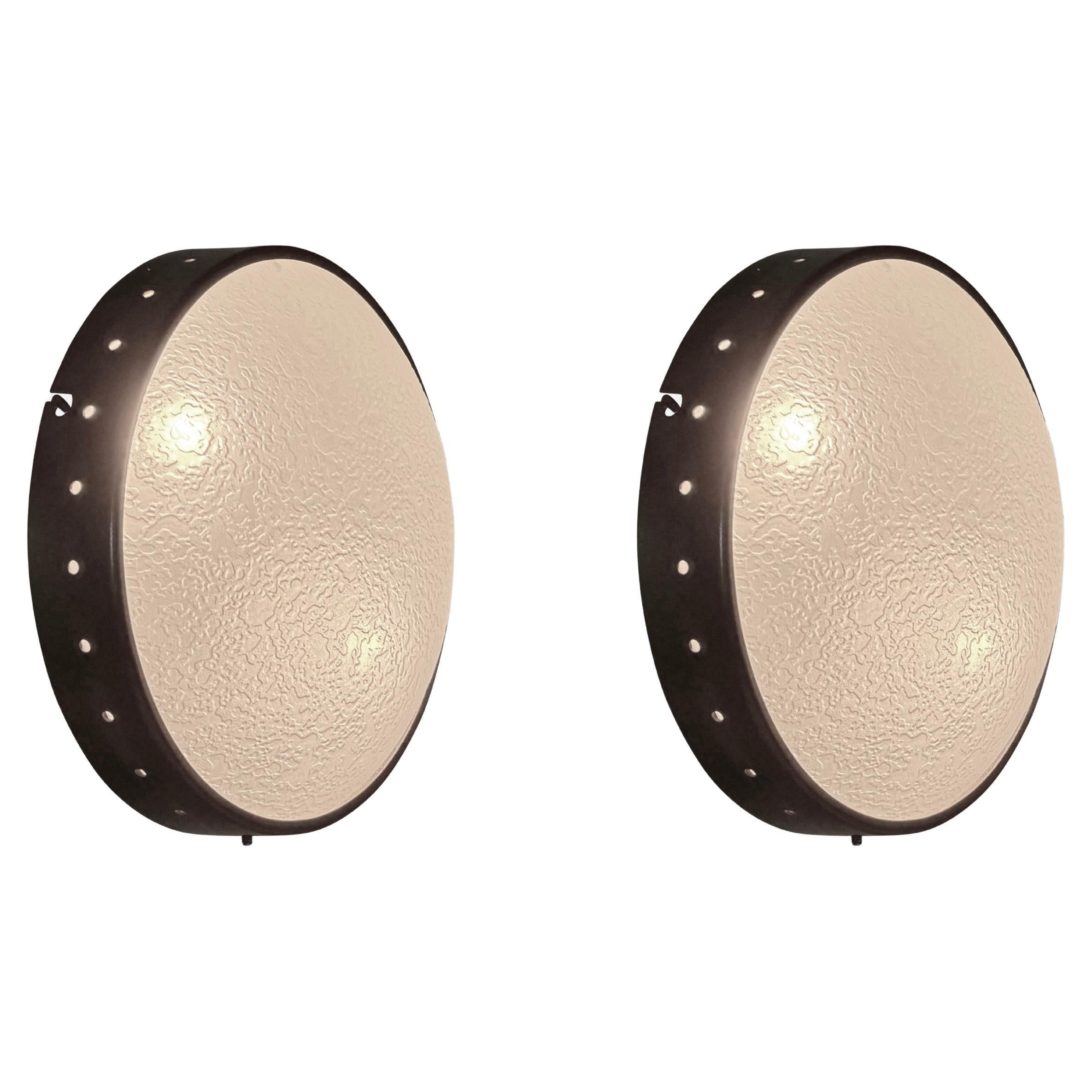 Stilnovo Sconces or Ceiling lights Pair, Textured Glass 
Brass, Italy 1960s in vendita