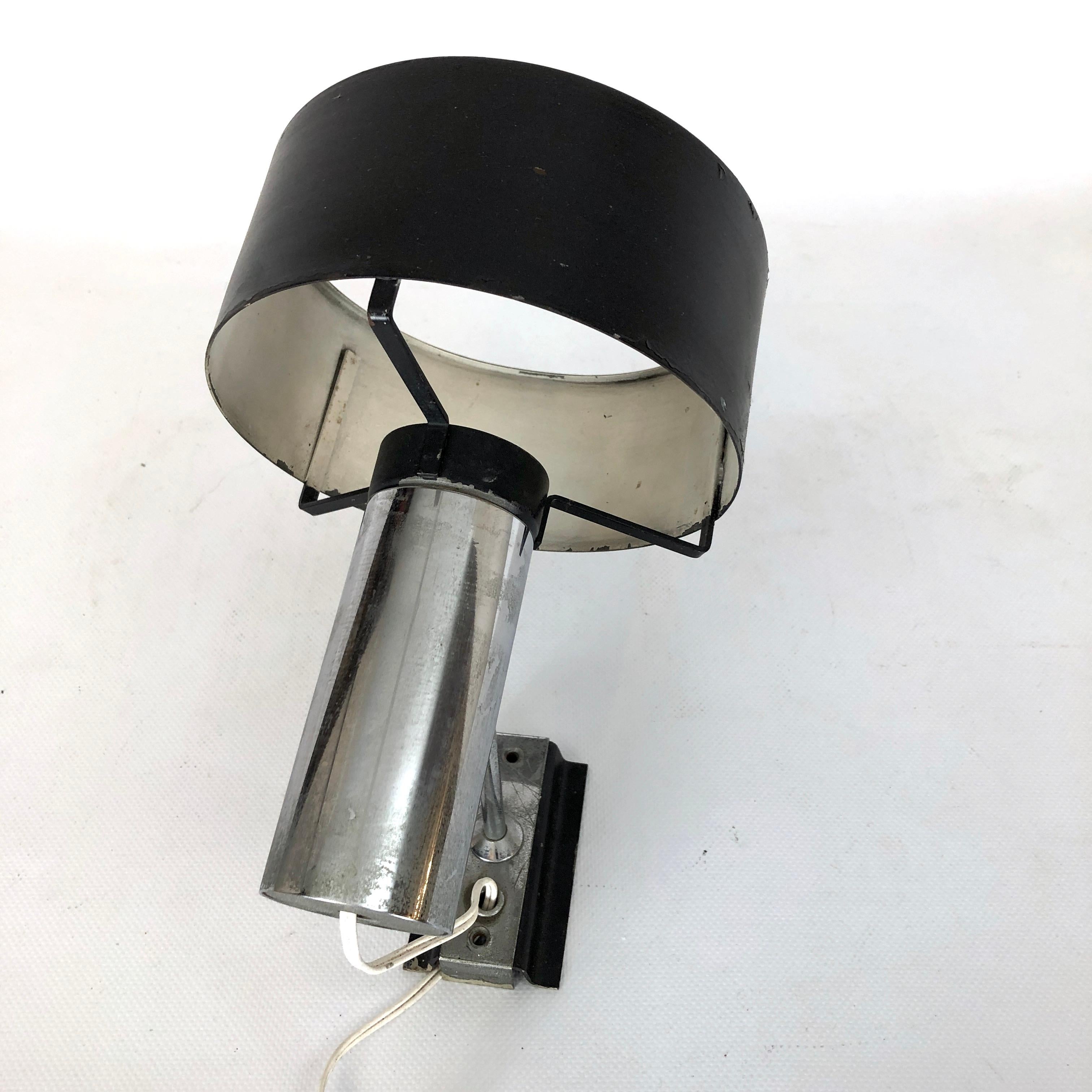 Stilnovo, Signed Mid-Century Adjustable Wall Lamp from 50s For Sale 3