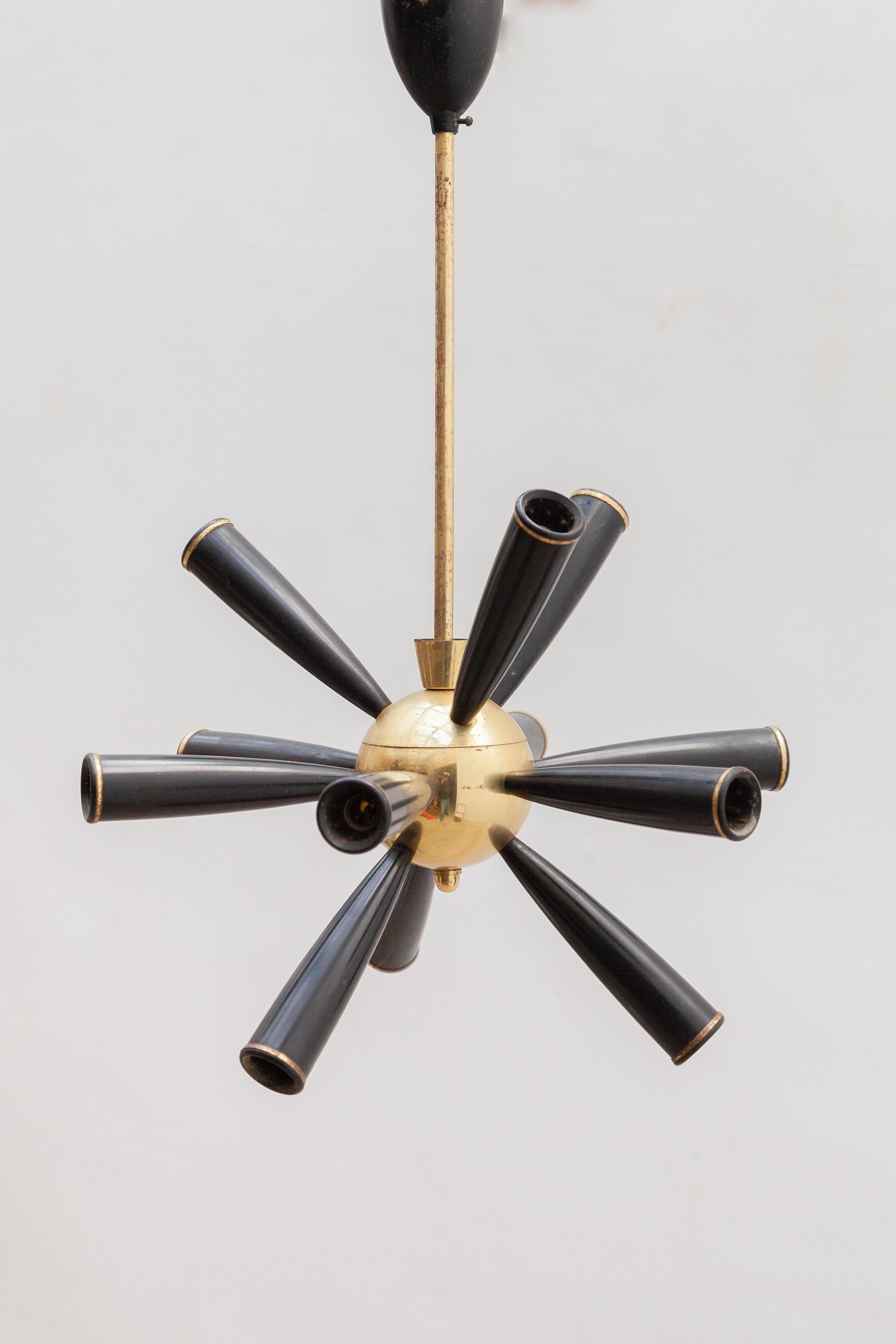 Mid-Century Modern Sputnik Black and Brass Twelve Light Chandelier, 1950s, Italy