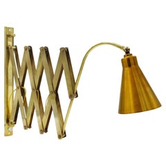 Stilnovo Style Brass Scissor Wall Lamp, Italy, 1960s