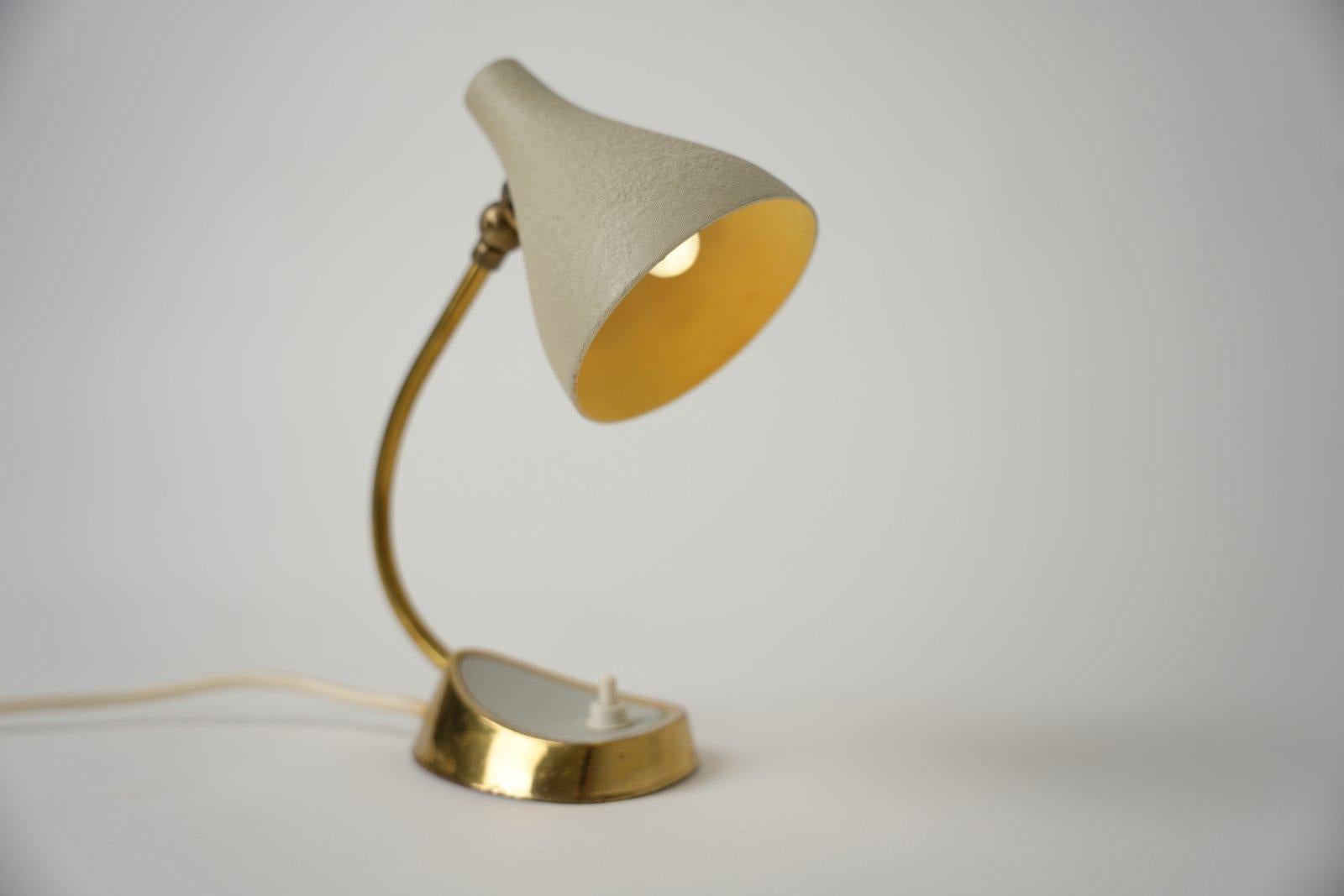 Mid-20th Century Stilnovo Style Brass Tble Lamp Italy 1950s For Sale