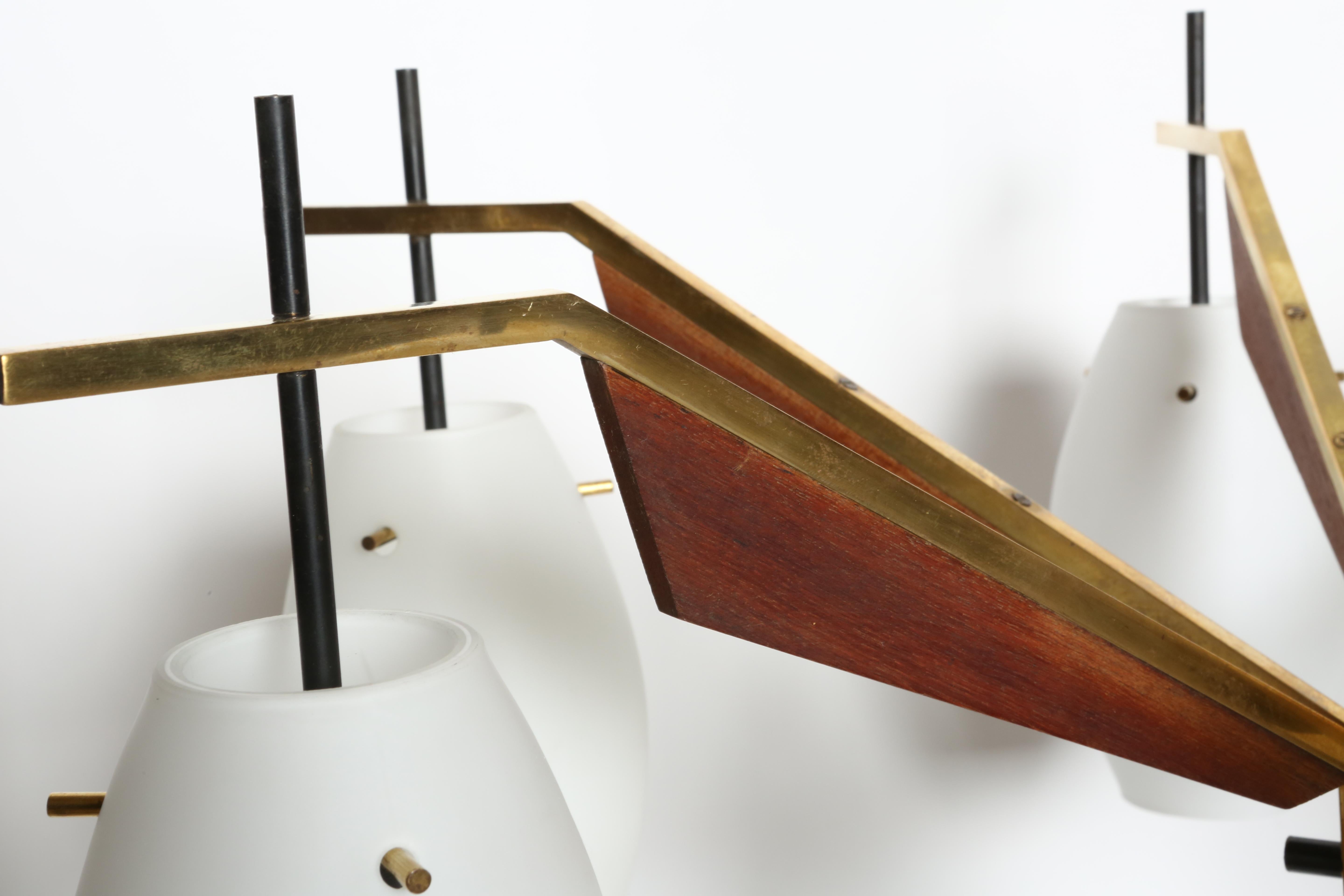Stilnovo Style Chandelier, Italy 1960s For Sale 4