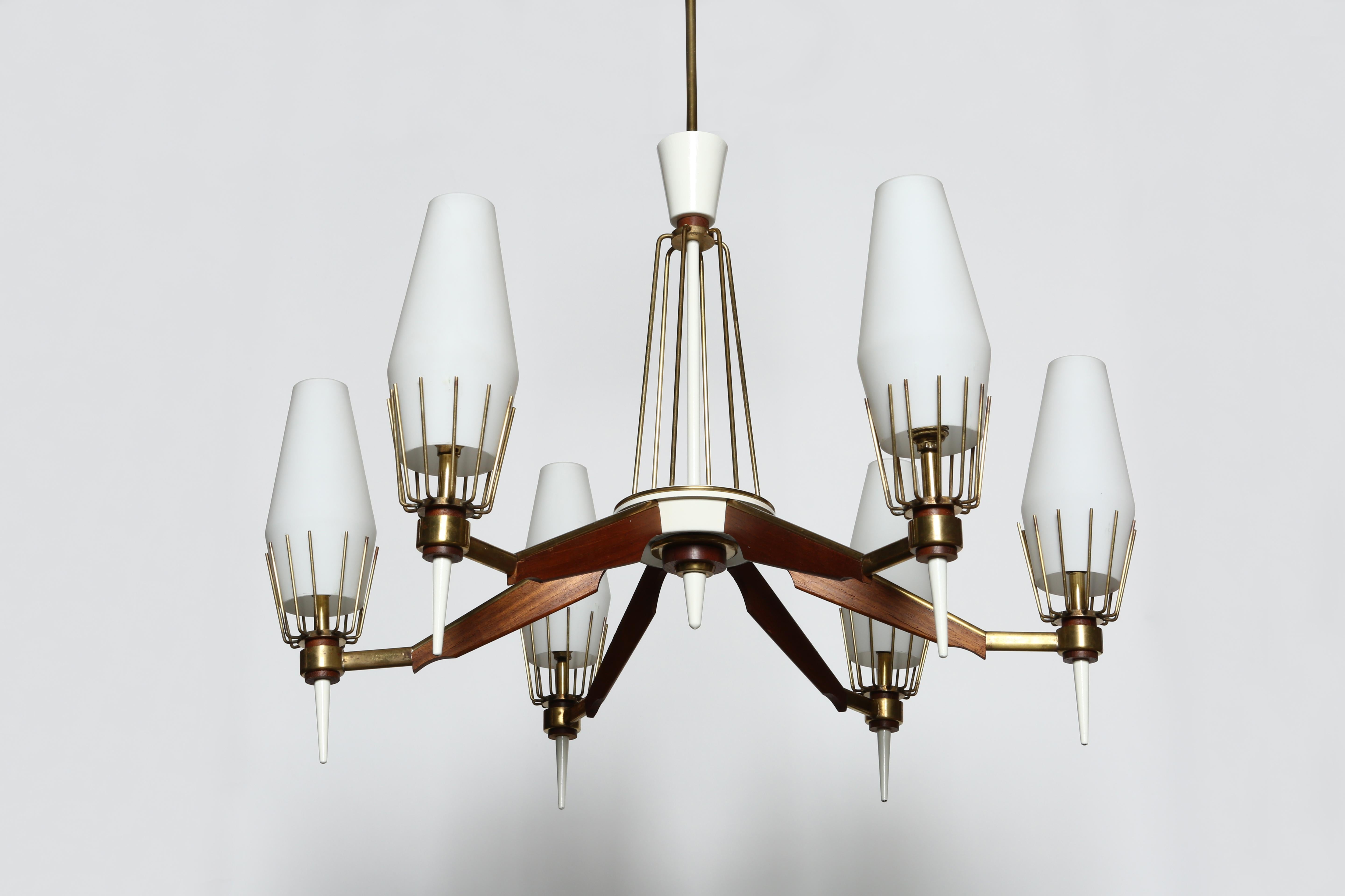 Stilnovo Style Chandelier In Good Condition For Sale In Brooklyn, NY