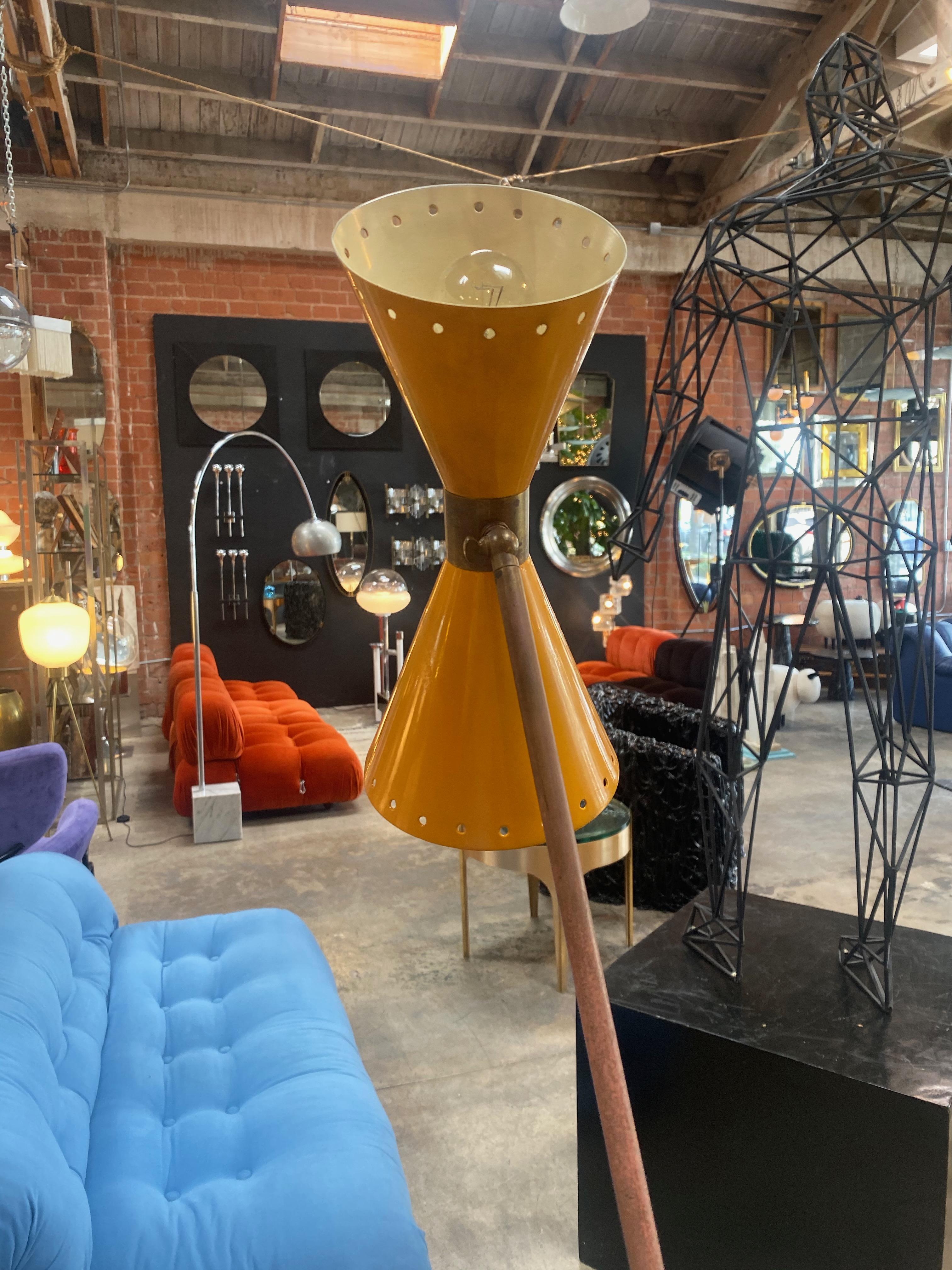 Lacquered Stilnovo Style Counterweight Floor Lamp, Italy, 1950s