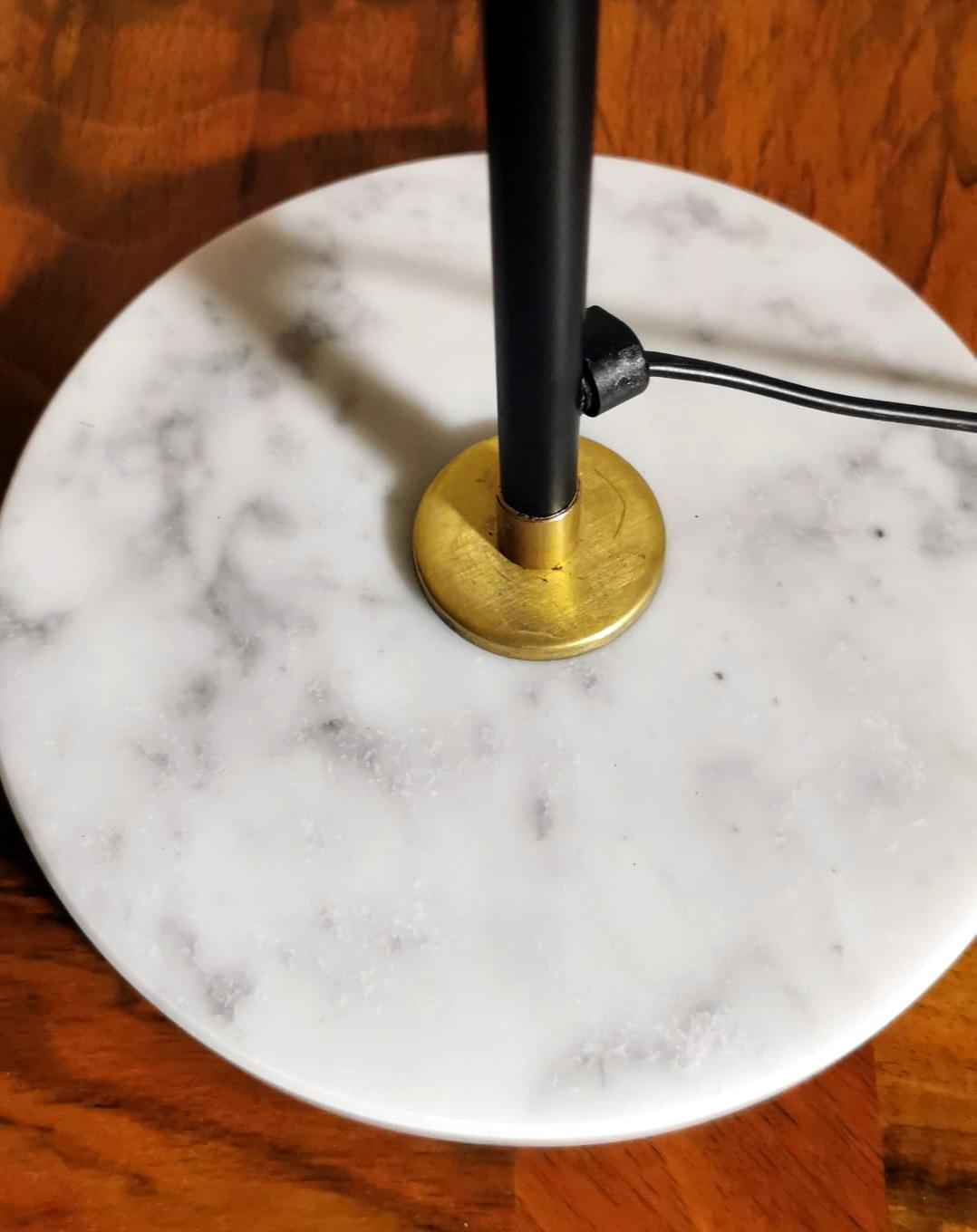 Stilnovo Style Diabolo Model Brass Table Lamp with Carrara Marble Base For Sale 6