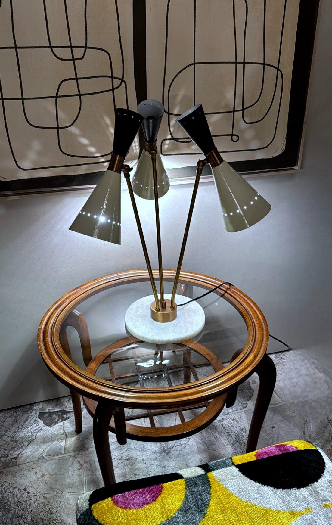 Stilnovo Style Italian Brass Table Lamp With Three Arms And Marble Base For Sale 9