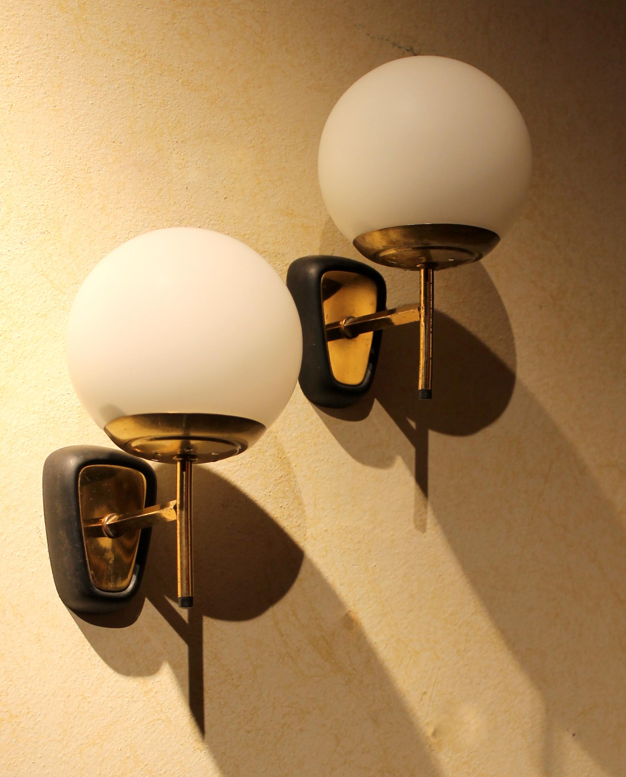 Stilnovo Style Italian Glass Globe and Gilt Brass One Light Wall Sconces, 1950s 1