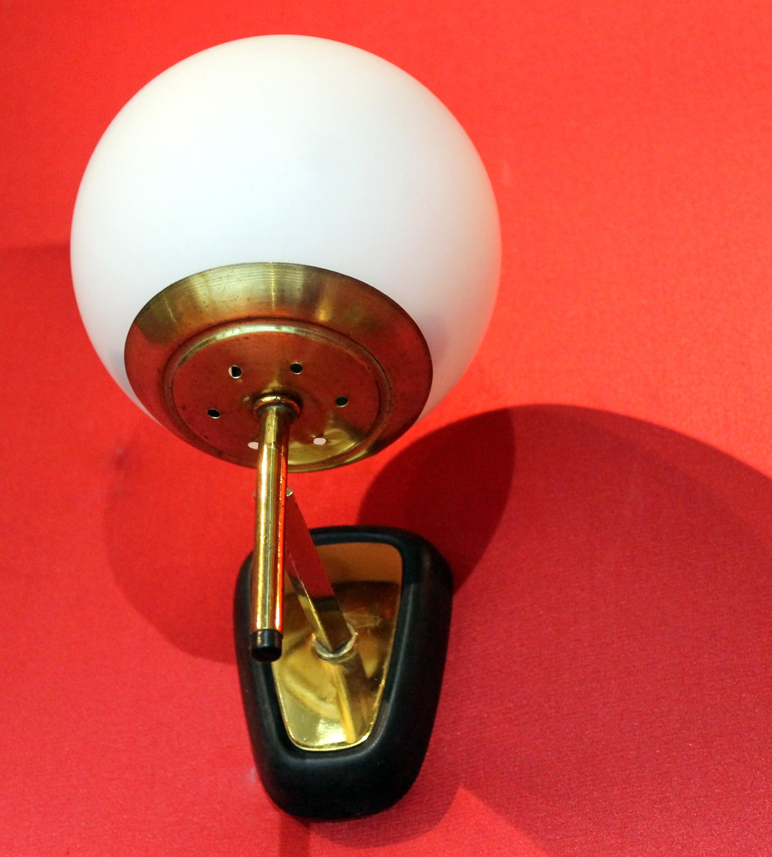 Stilnovo Style Italian Glass Globe and Gilt Brass One Light Wall Sconces, 1950s 3