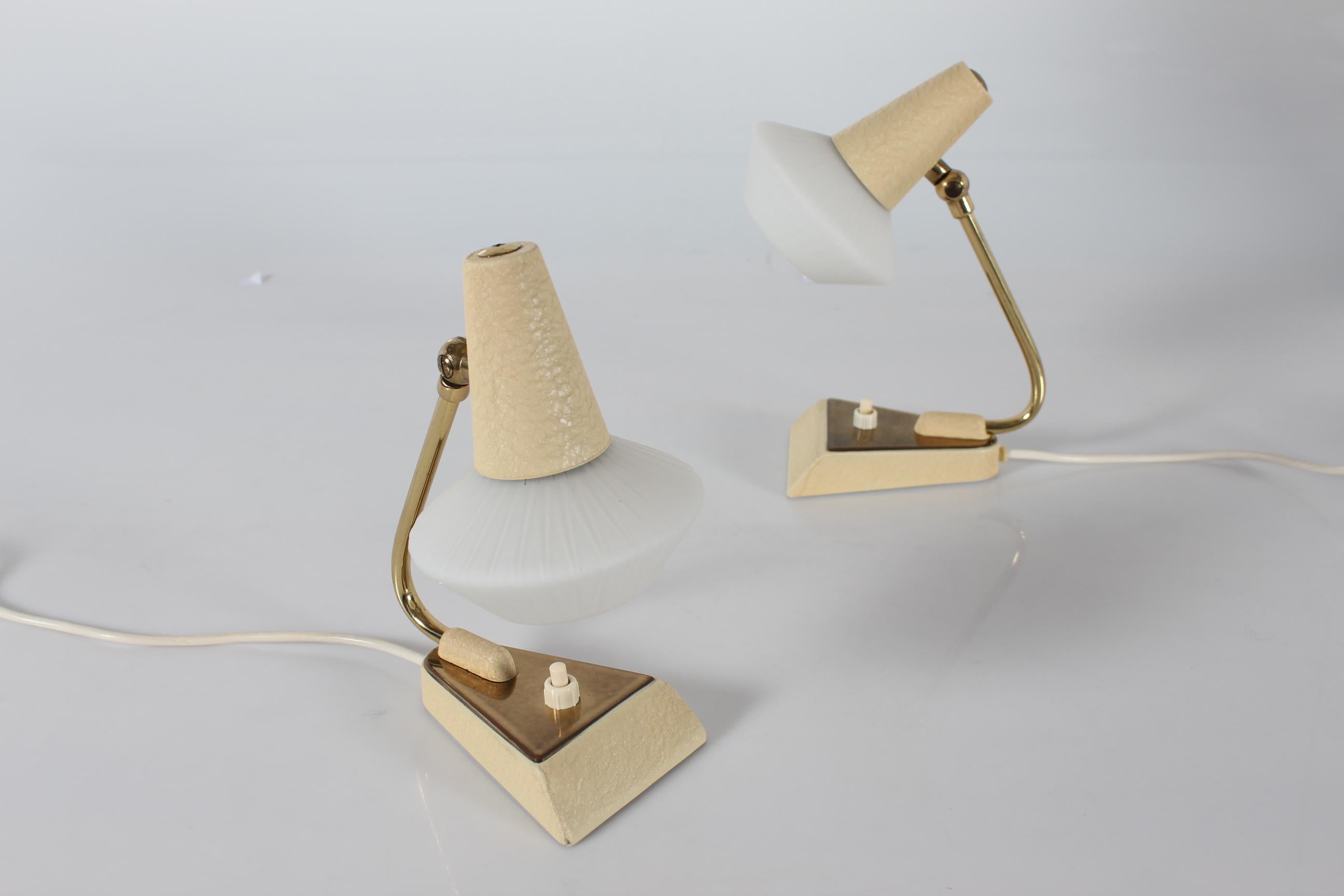 German Stilnovo Style Pair of 1950s Bedside Table Lamps Cream + White with Glass Shades For Sale
