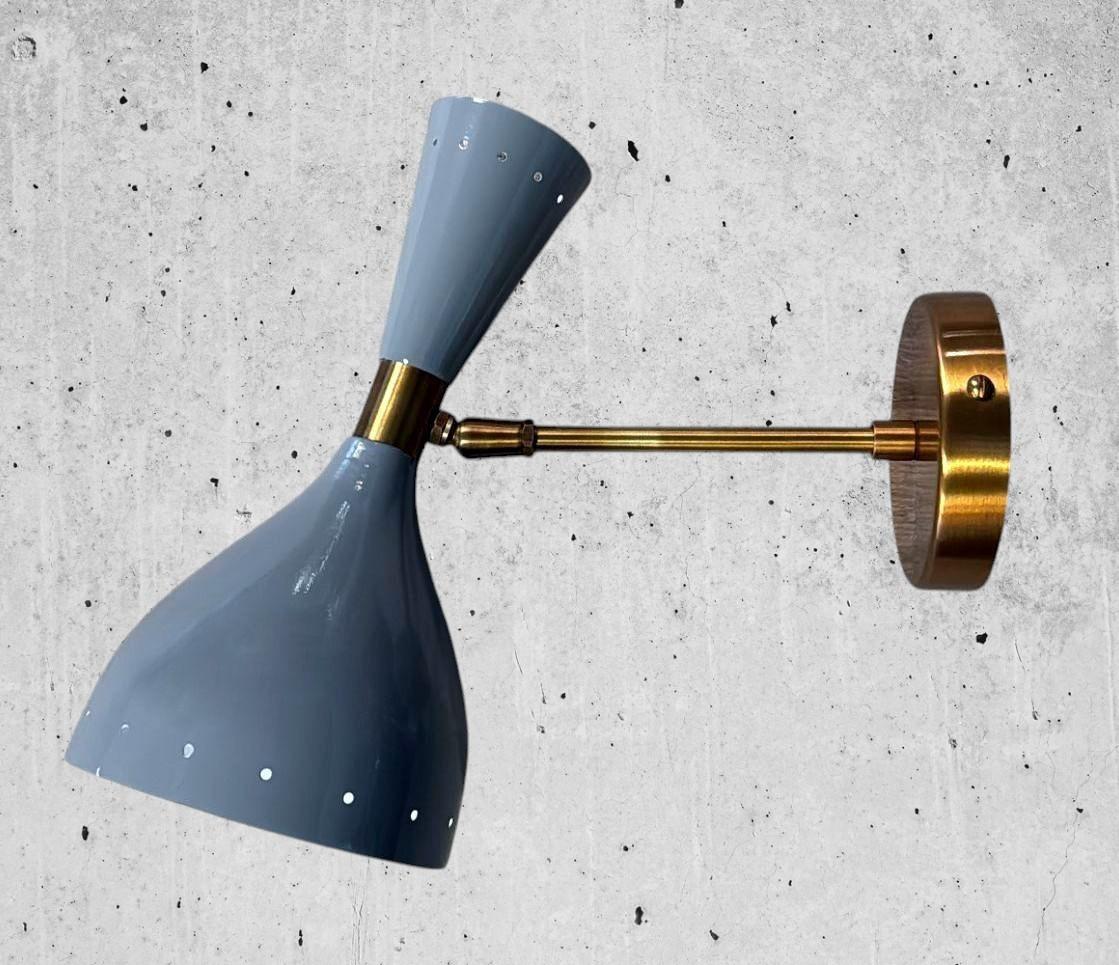 Stilnovo Style Pair Of Italian Brass And Painted Grey Metal Wall Sconces For Sale 8
