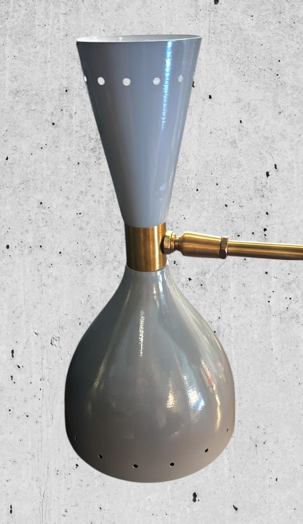 Stilnovo Style Pair Of Italian Brass And Painted Grey Metal Wall Sconces For Sale 9