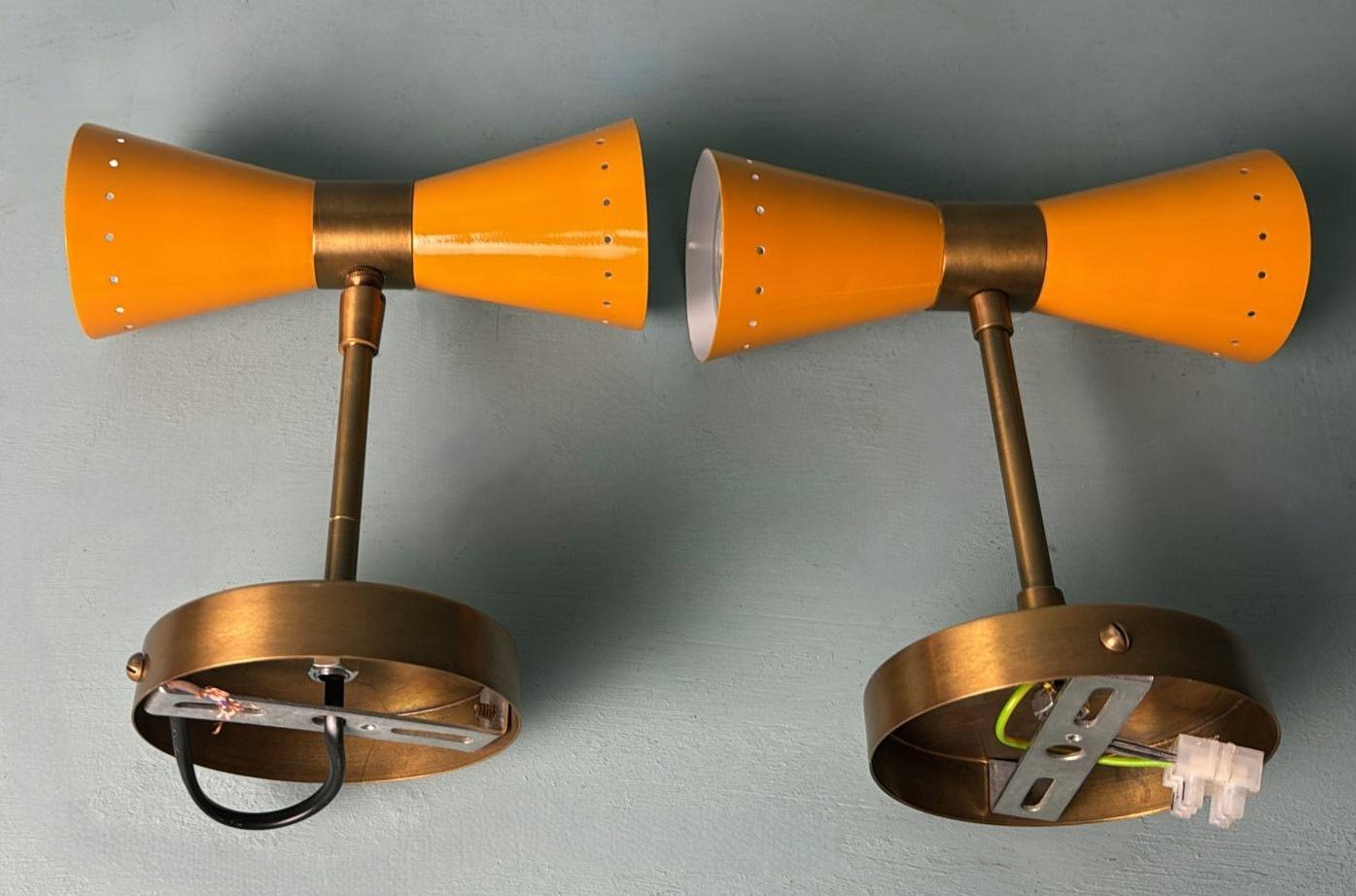 Stilnovo Style  Pair Of Italian Wall Sconces In Lacquered Metal And Brass For Sale 1