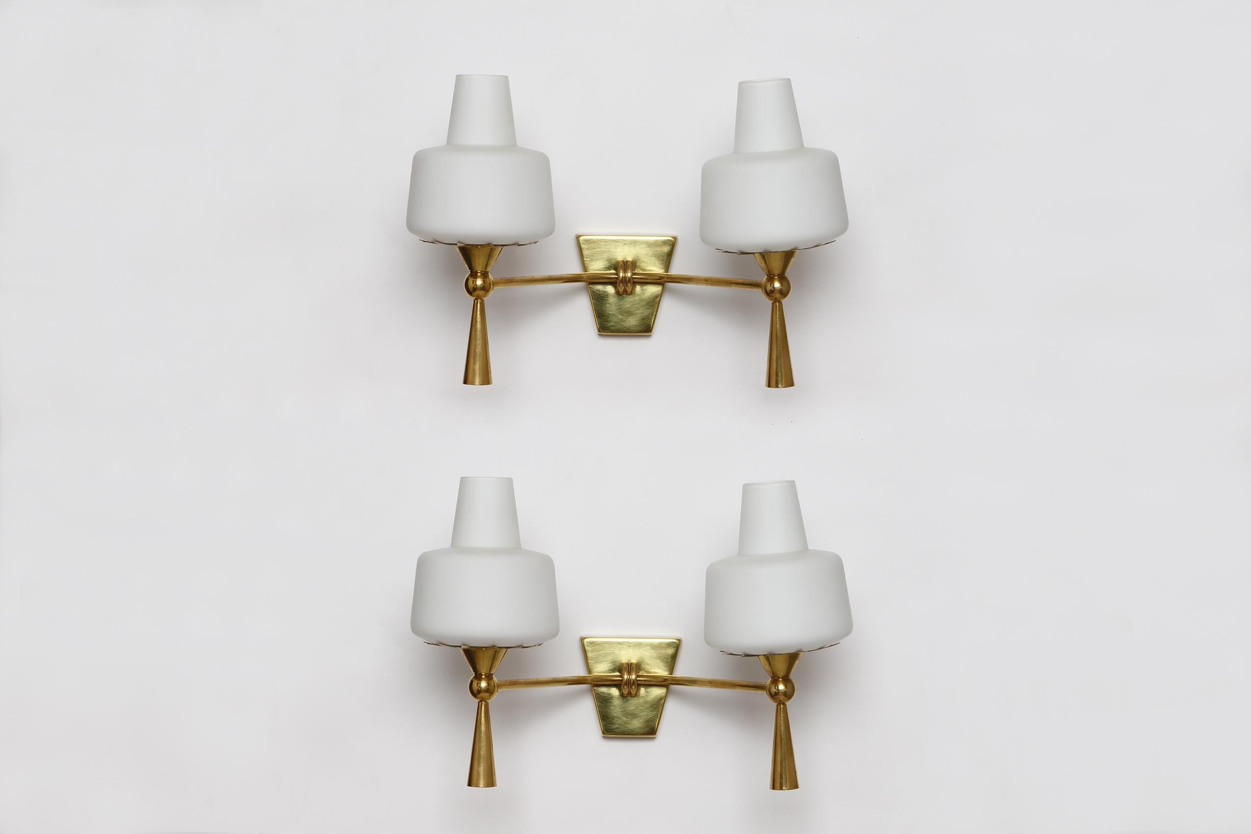 Apliques estilo Stilnovo, Italia circa 1960s Moderno de mediados de siglo en venta