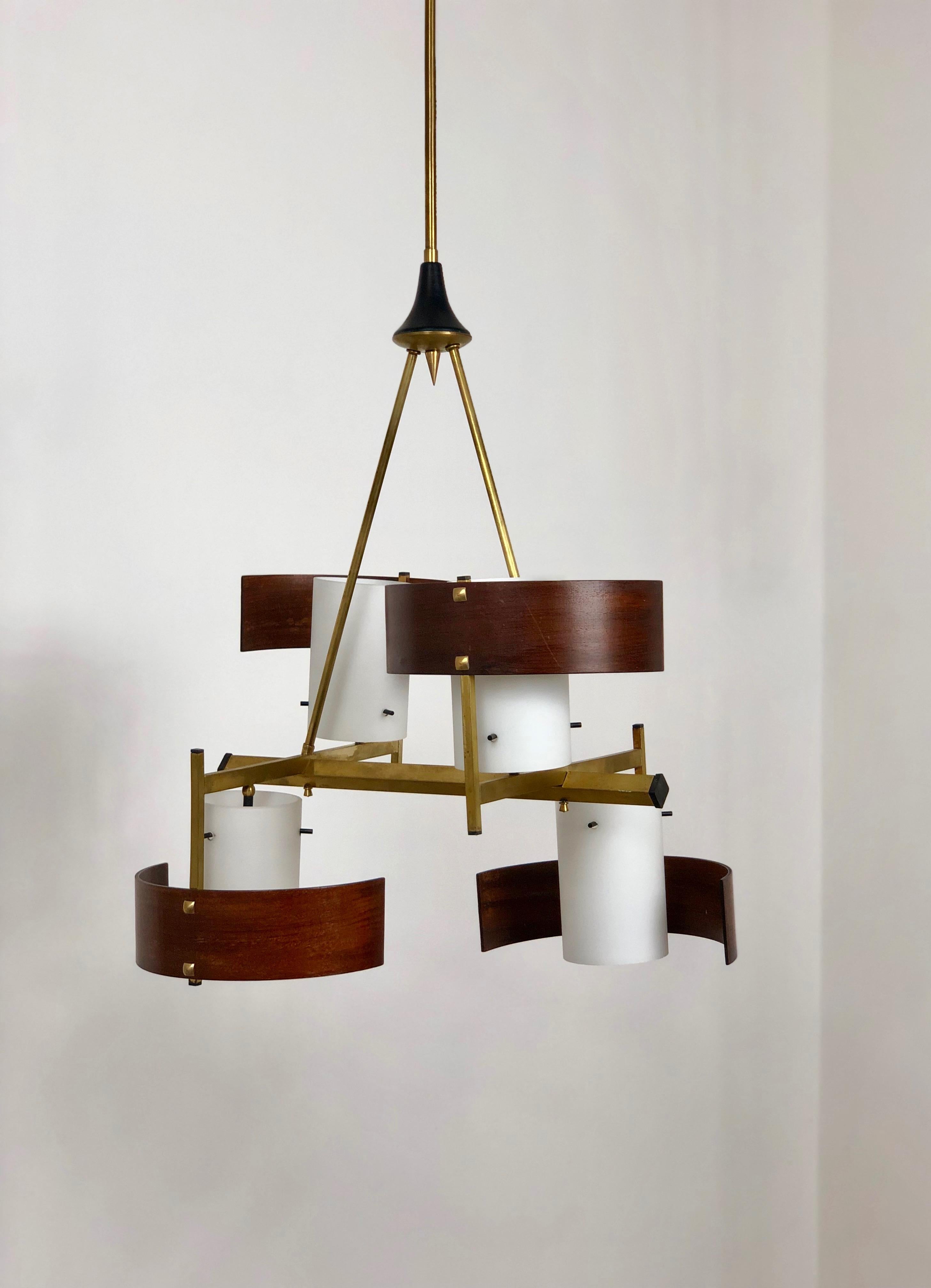 Stilnovo Style Teak, Brass and Opaline Glass Chandelier Pendant, 1960s, Italy In Good Condition For Sale In Rome, IT