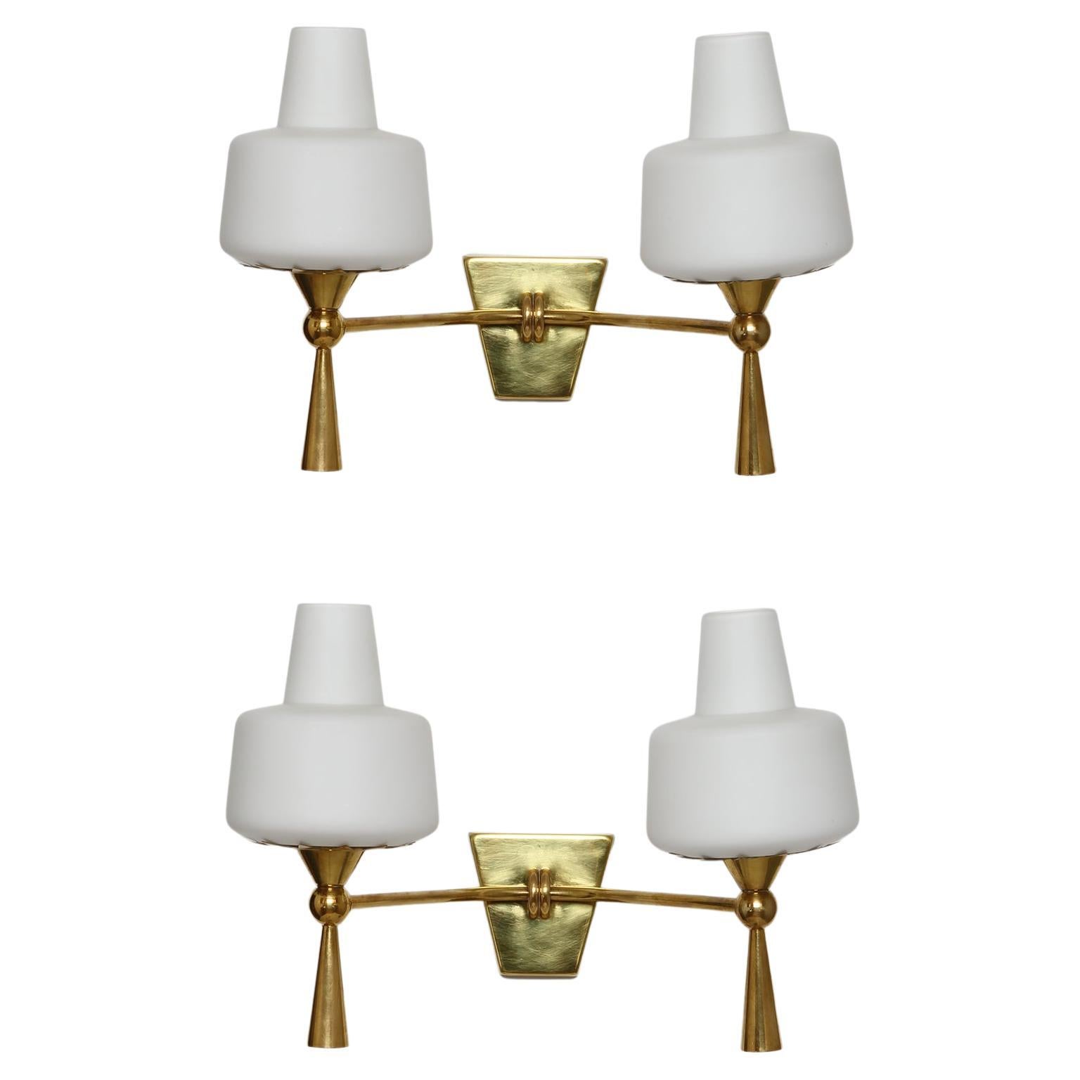 Stilnovo Style Wall Sconces, Brass 
Opaline Glass, Italy, 1960s Pair For Sale