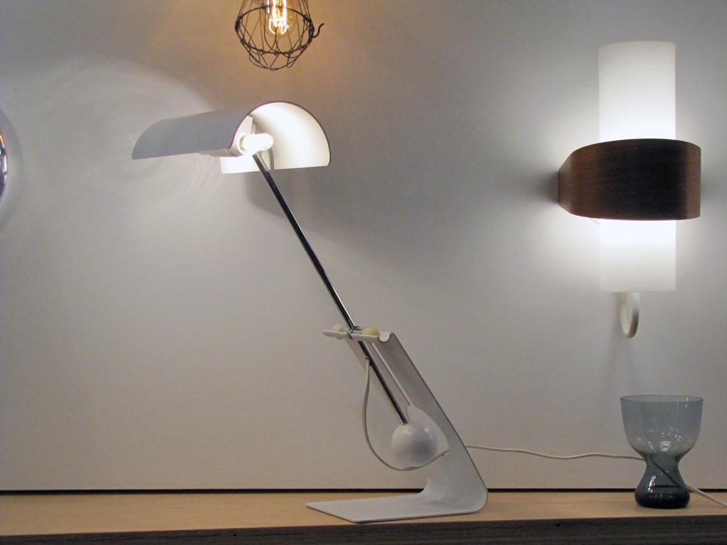 Mid-Century Modern Stilnovo Table Lamp, 1970 For Sale