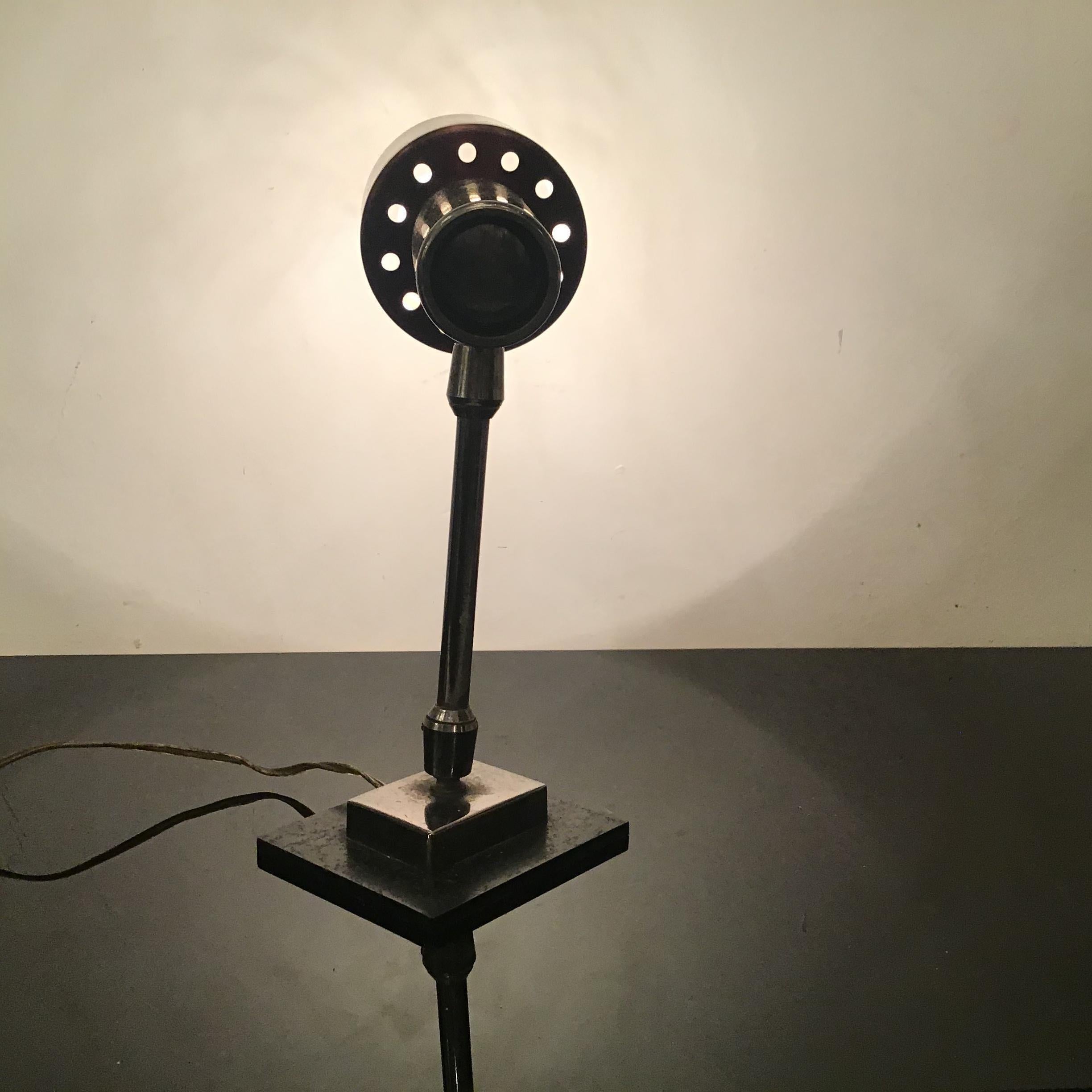 Stilnovo lampe de bureau rglable en mtal crme, Italie, 1950 en vente 12