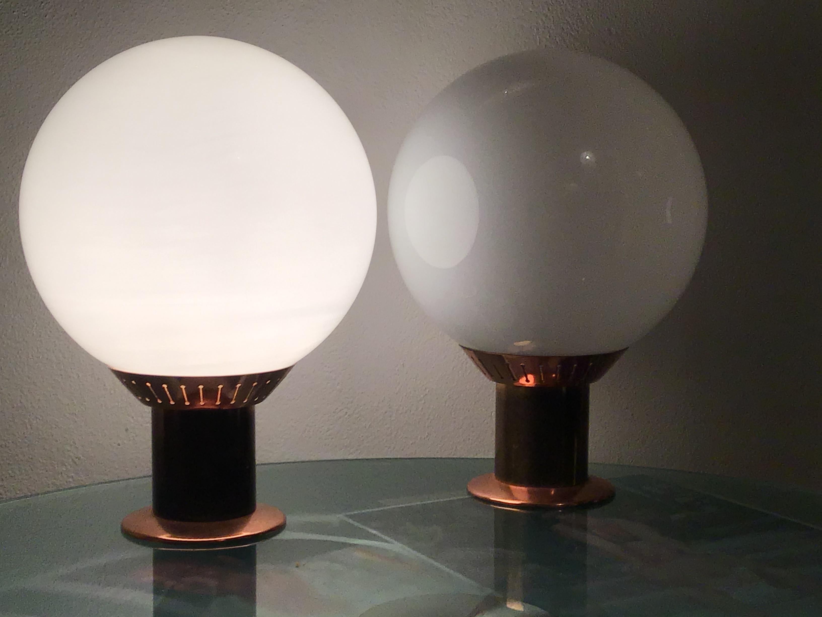 Stilnovo Table Lamp Brass Glass, 1950, Italy In Good Condition For Sale In Milano, IT