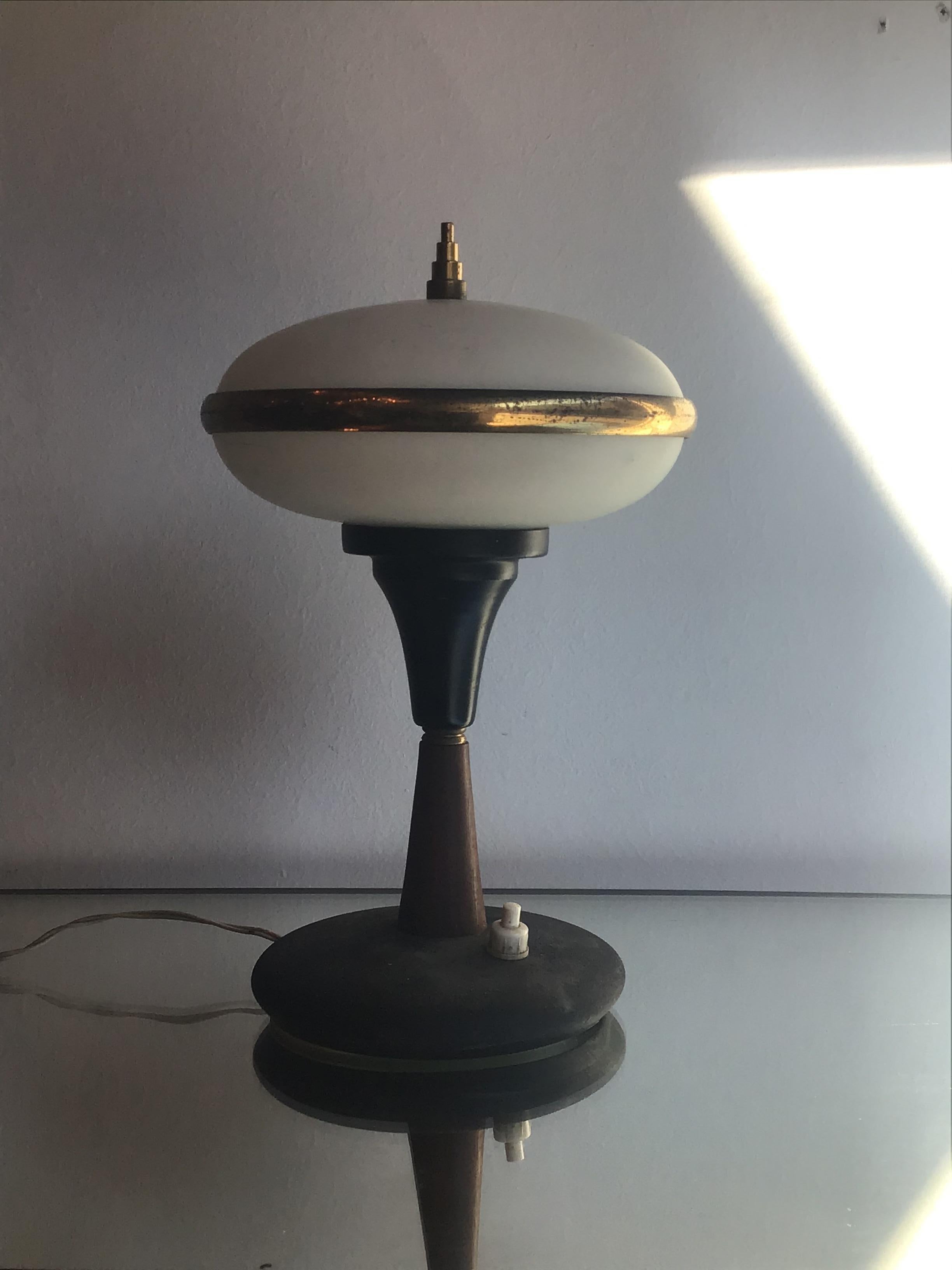 Mid-20th Century Stilnovo Table Lamp Brass Glass Wood, 1955, Italy For Sale