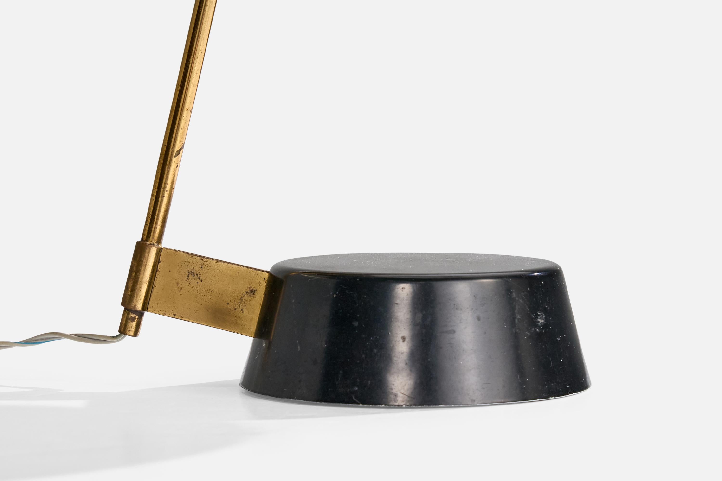 Métal Stilnovo, lampe de table, laiton, métal, acrylique, Italie, années 1960 en vente