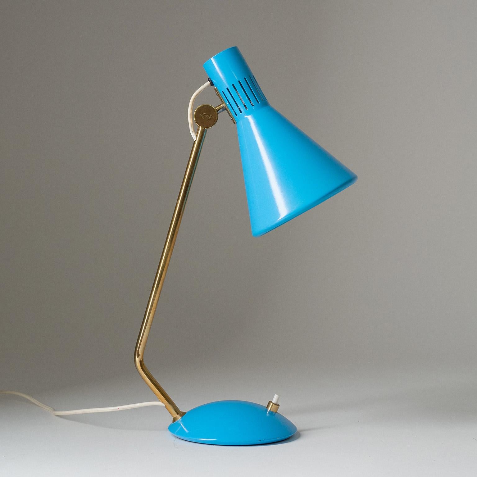 Lampe de bureau Stilnovo bleu vif en très bon état d'origine. Une prise E14 d'origine avec un nouveau câblage.