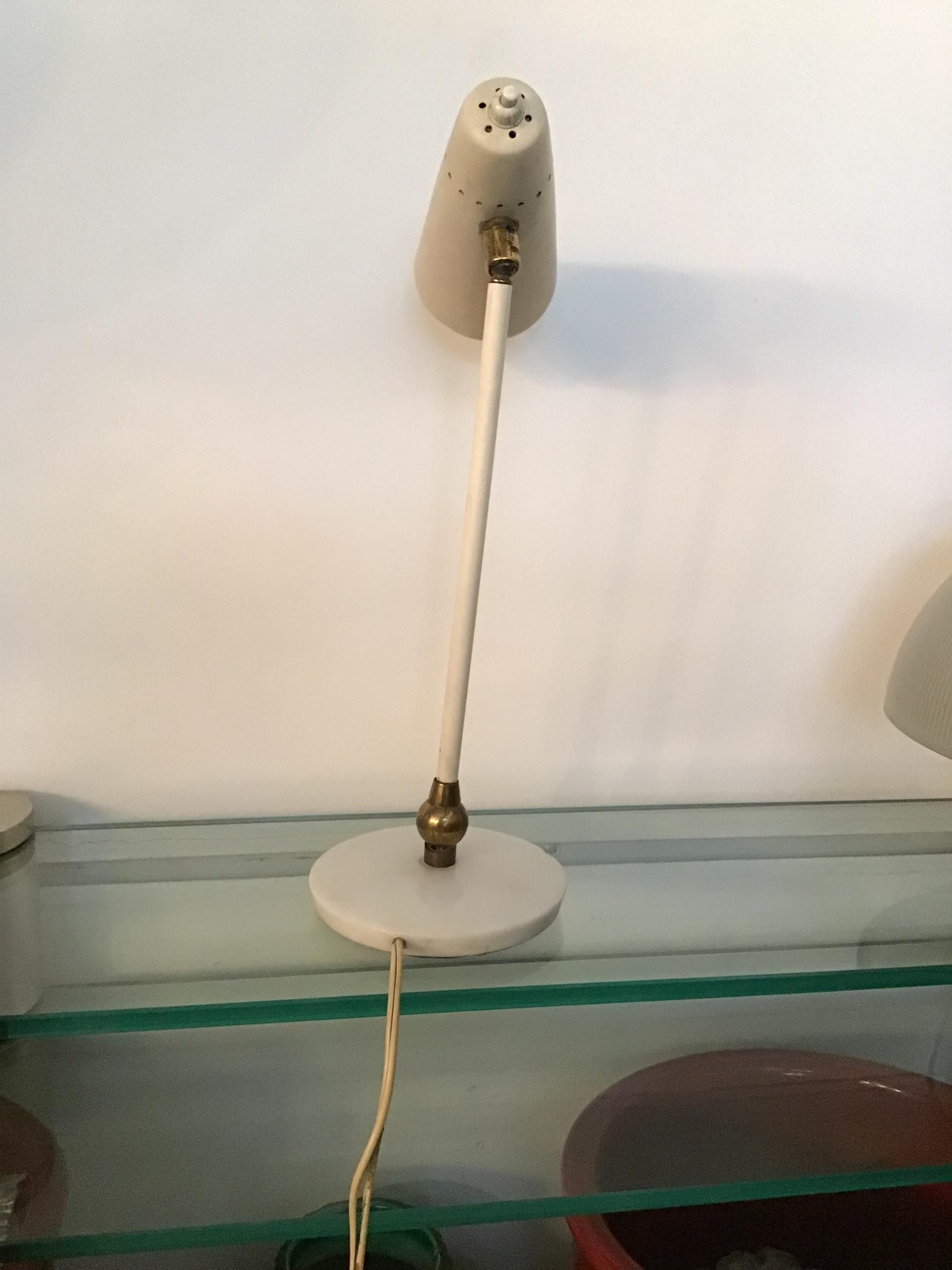 Lampe de table de style Stilnovo Marbre Laiton Métal 1950 Italie en vente 4