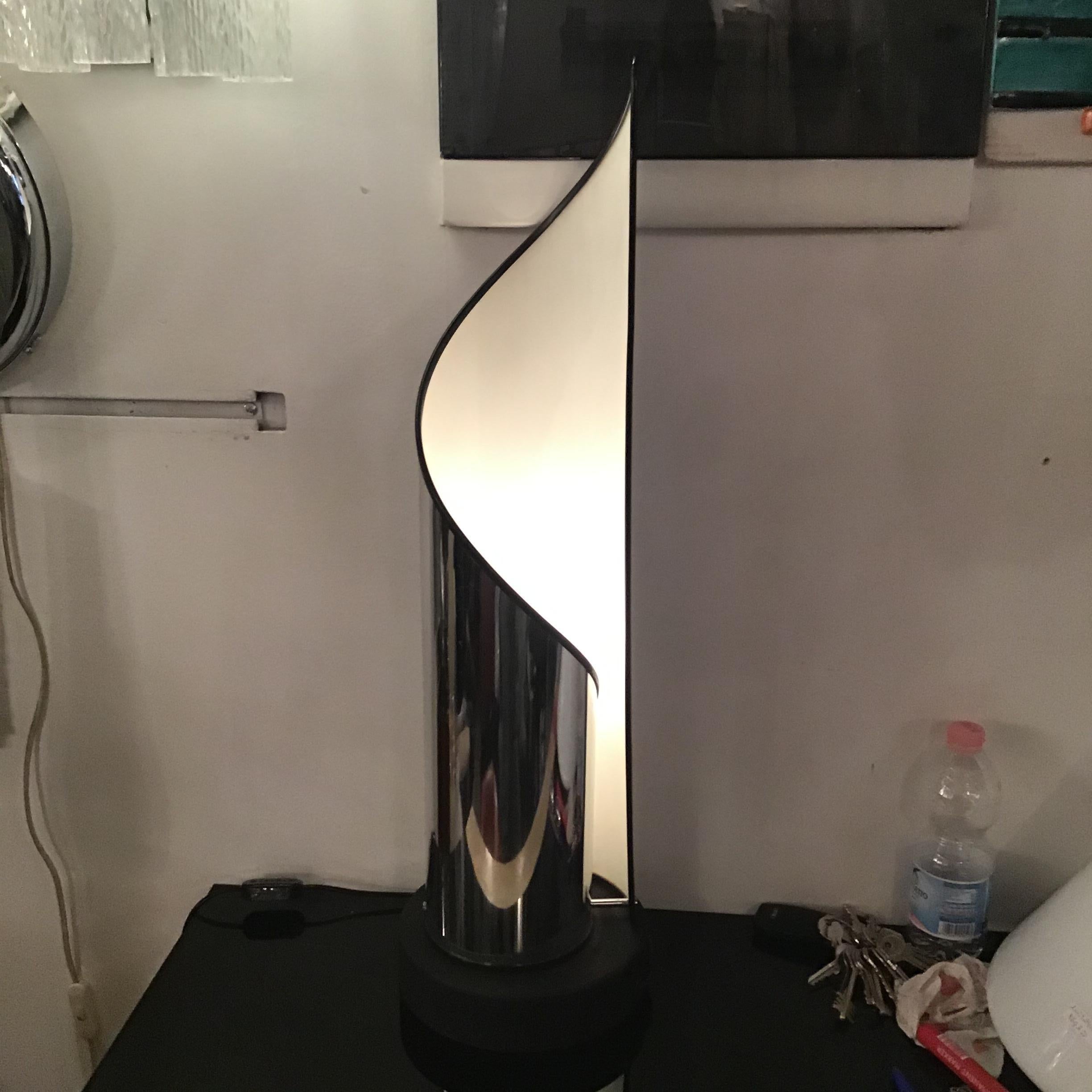 Stilnovo Table Lamp Metal Crome 1970 Italy  In Good Condition For Sale In Milano, IT