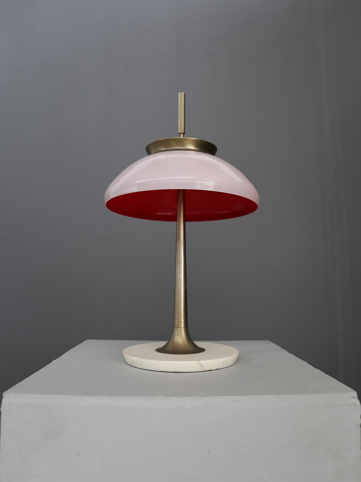 Mid-20th Century Stilnovo Table Lamp Midcentury in Brass Mod. 8091, Original Label, 1950s