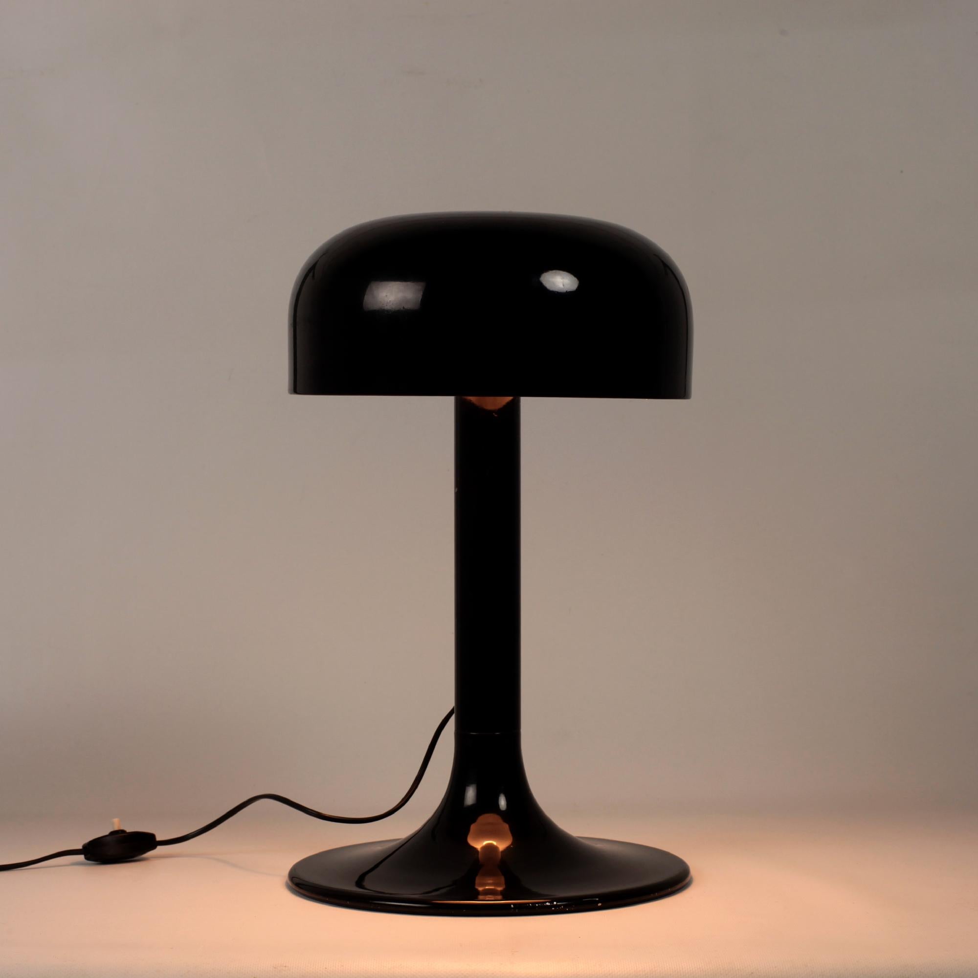 Stilnovo Table Lamp Model Studio by Carlo Viligiardi Italy 1972 In Good Condition For Sale In Saint  Ouen, FR