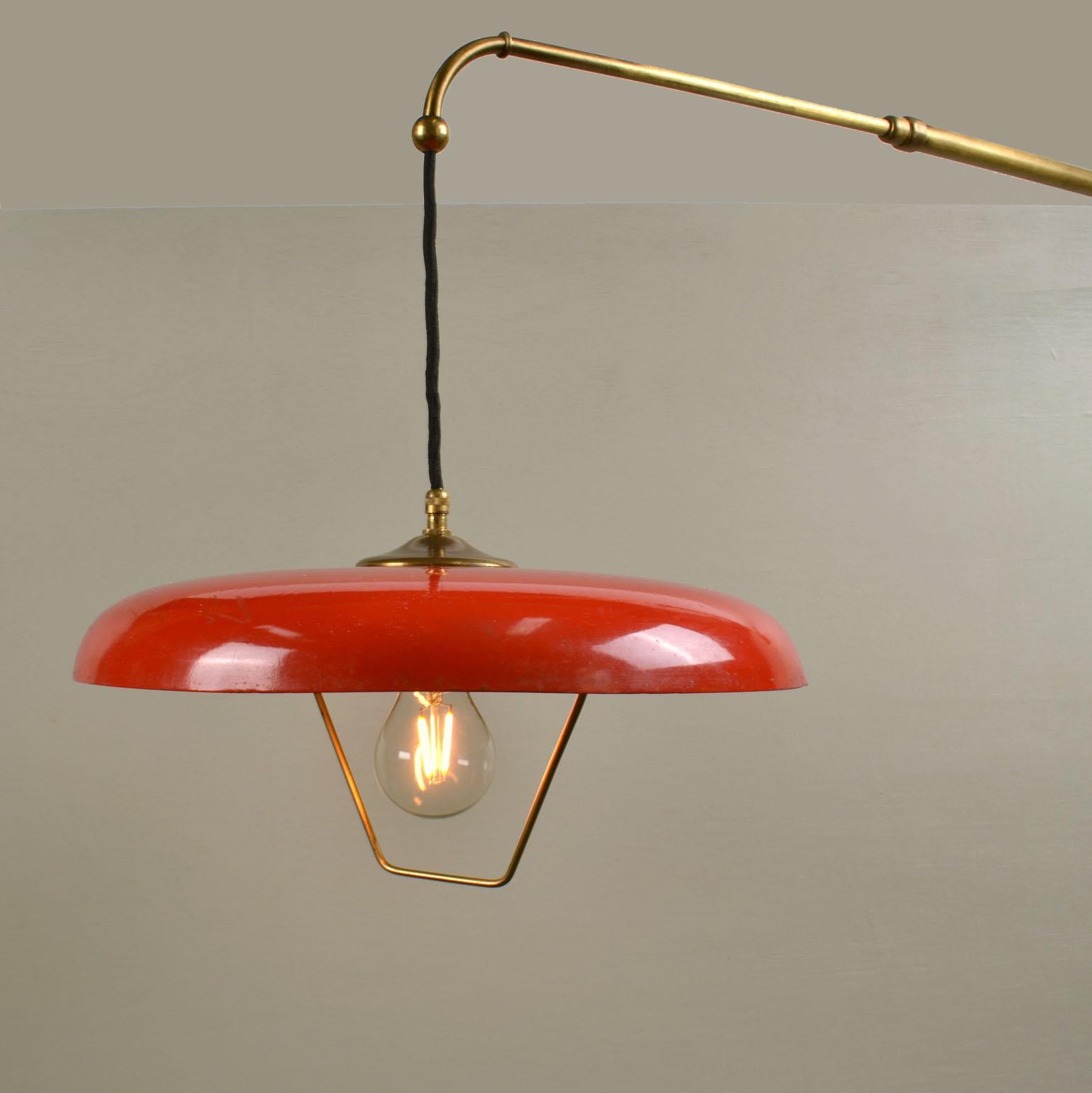 Stilnovo Telescoping Wall Lamp with Red Metal Shade and Counter Weight For Sale 3