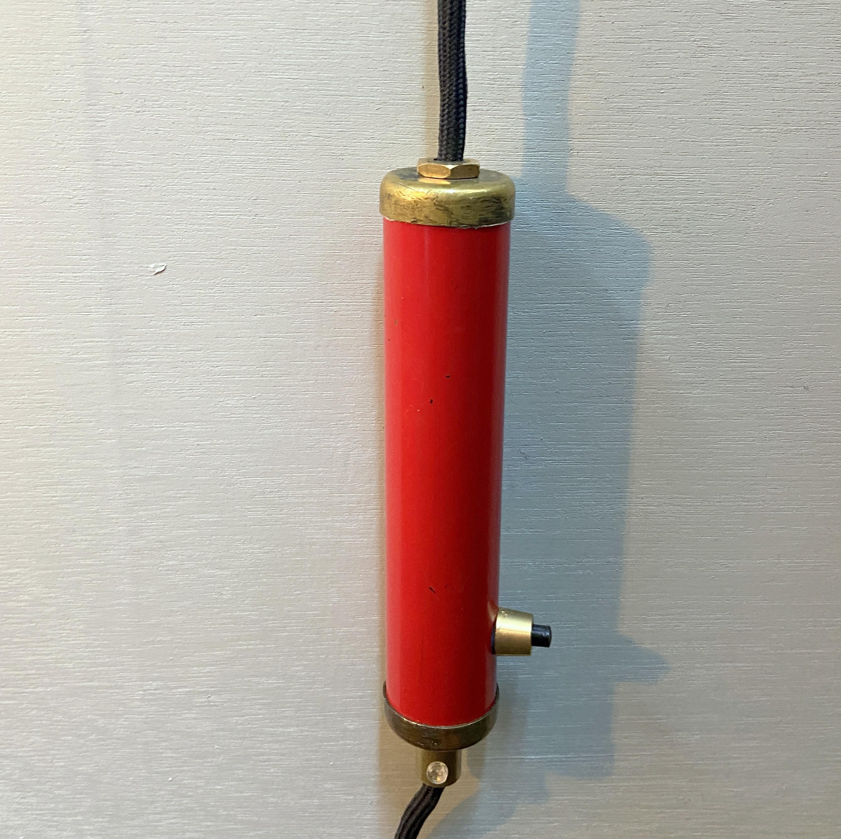 Stilnovo Telescoping Wall Lamp with Red Metal Shade and Counter Weight For Sale 6