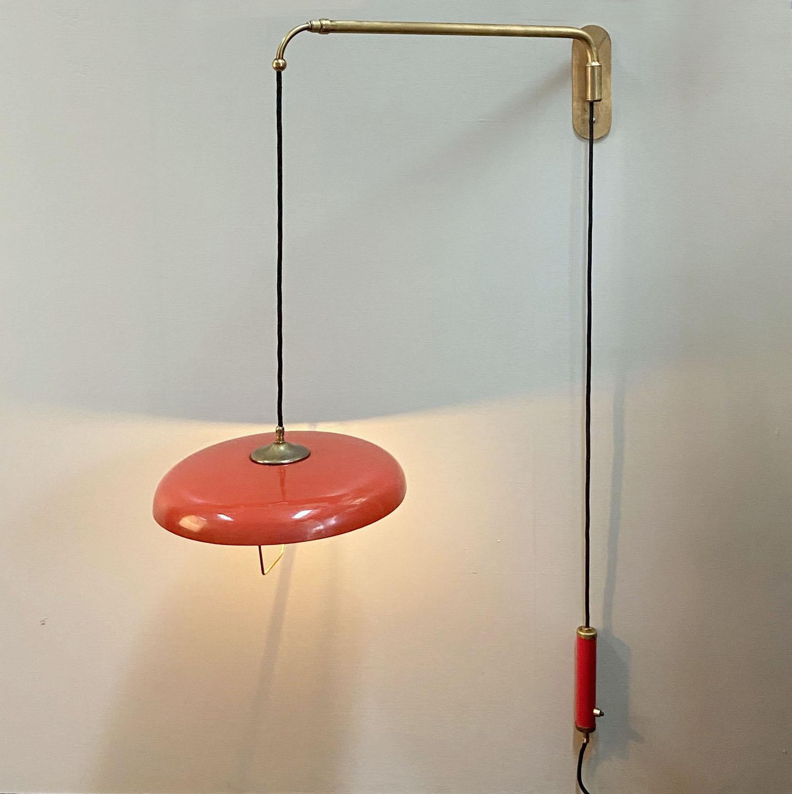 Aluminum Stilnovo Telescoping Wall Lamp with Red Metal Shade and Counter Weight For Sale