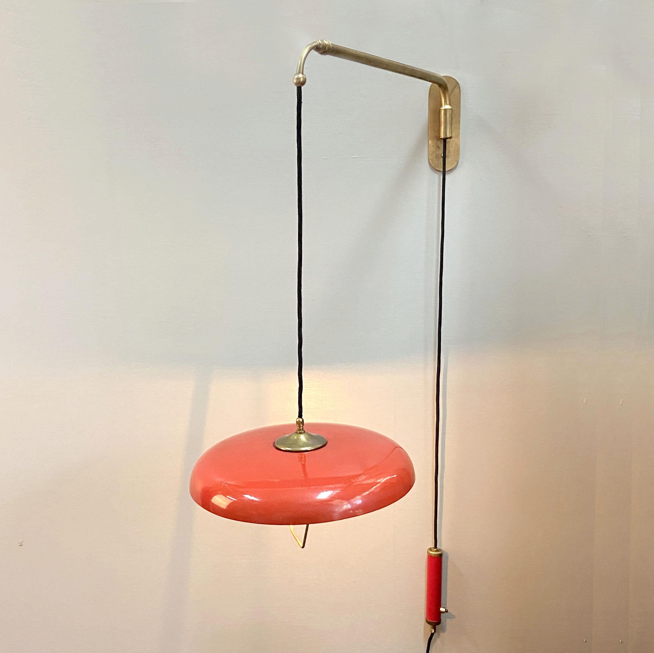 Stilnovo Telescoping Wall Lamp with Red Metal Shade and Counter Weight For Sale 1