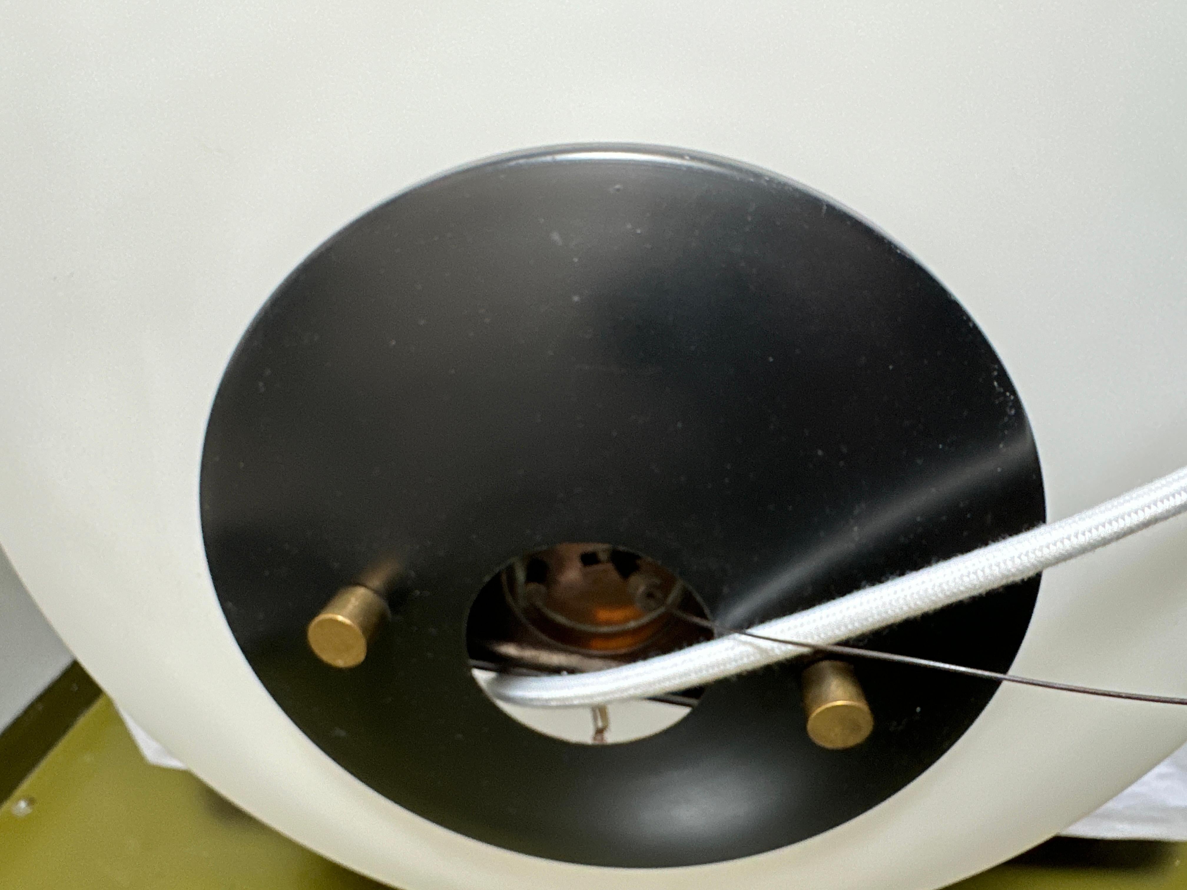 Stilnovo UFO-Deckenstativ, Italien, ca. 1960er Jahre im Angebot 1