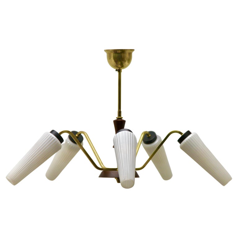 Stilnovo Vintage Chandelier Five Arms Whit Wooden Details Italy, 1960s For Sale
