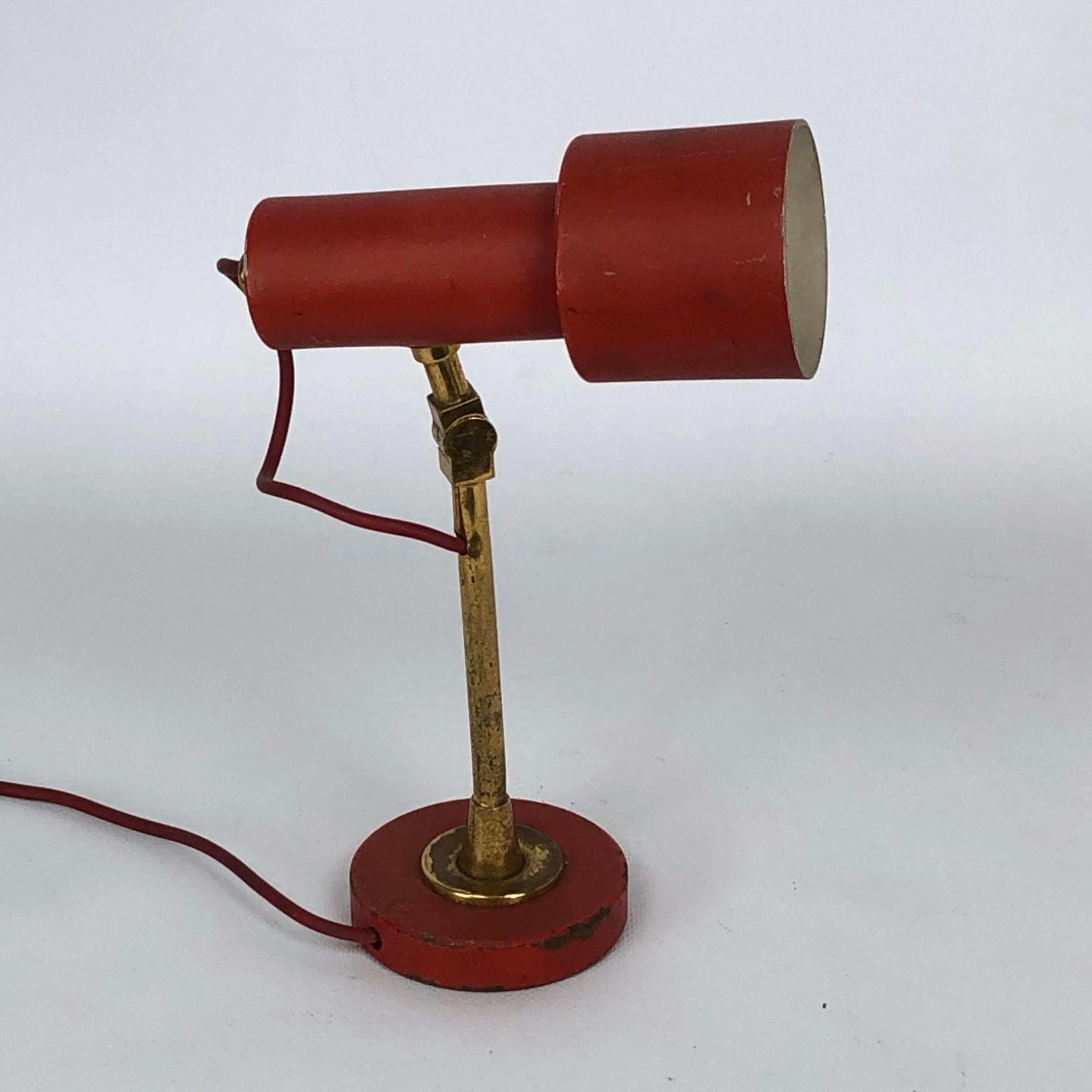 Brass Stilnovo, vintage red brass table lamp from 50s For Sale
