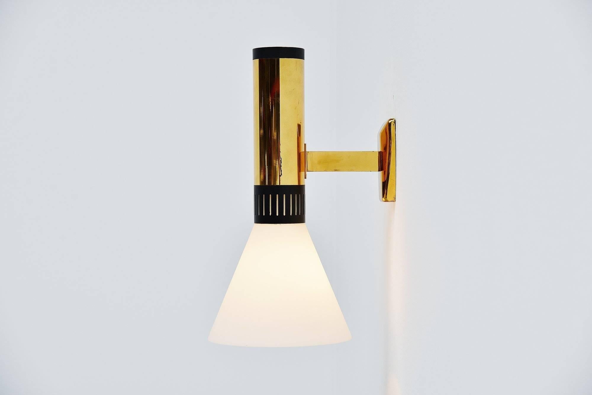 Mid-Century moderno Lampada da parete Stilnovo Modello 2109, Italia, 1950 in vendita