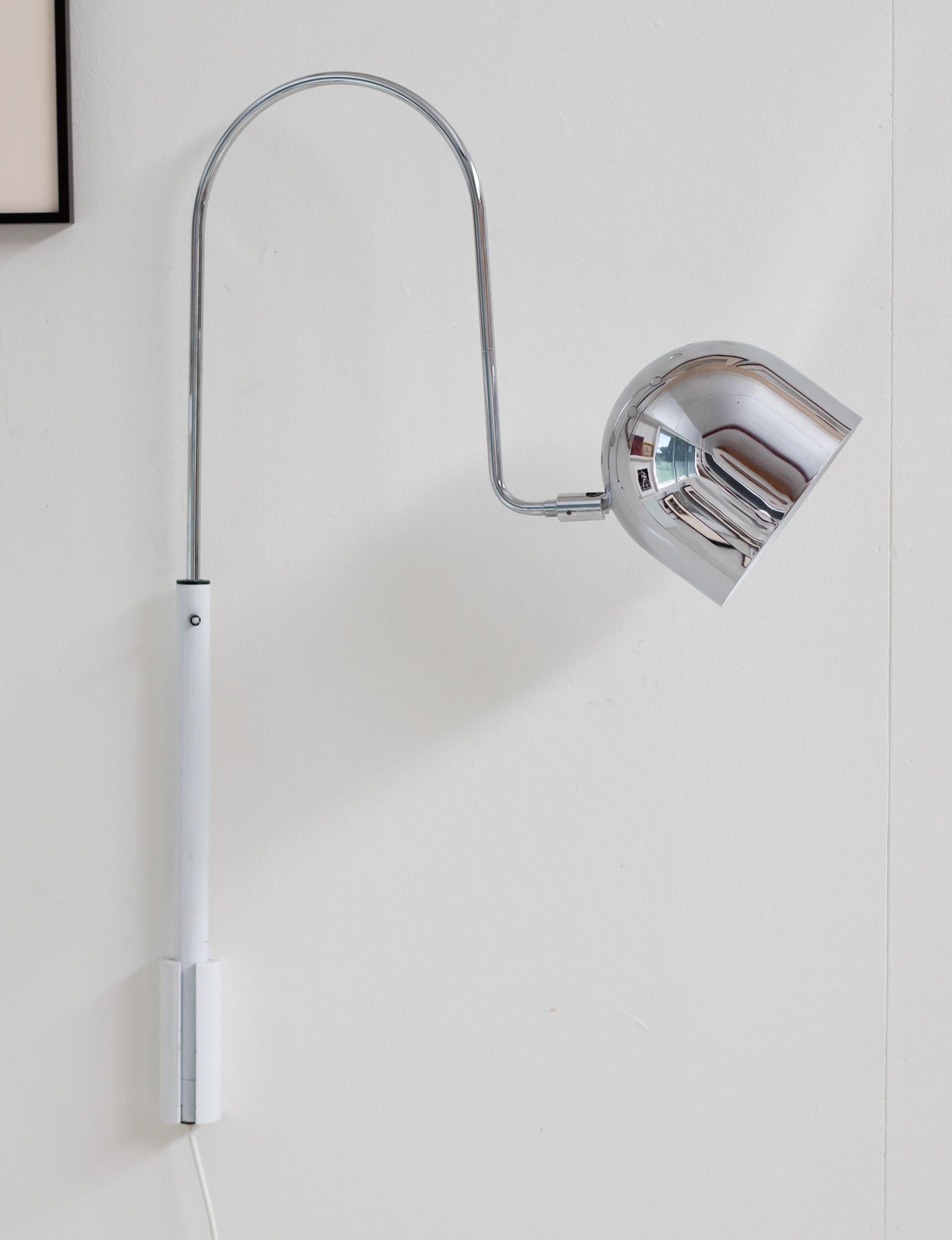 Mid-Century Modern Stilnovo Wall Light