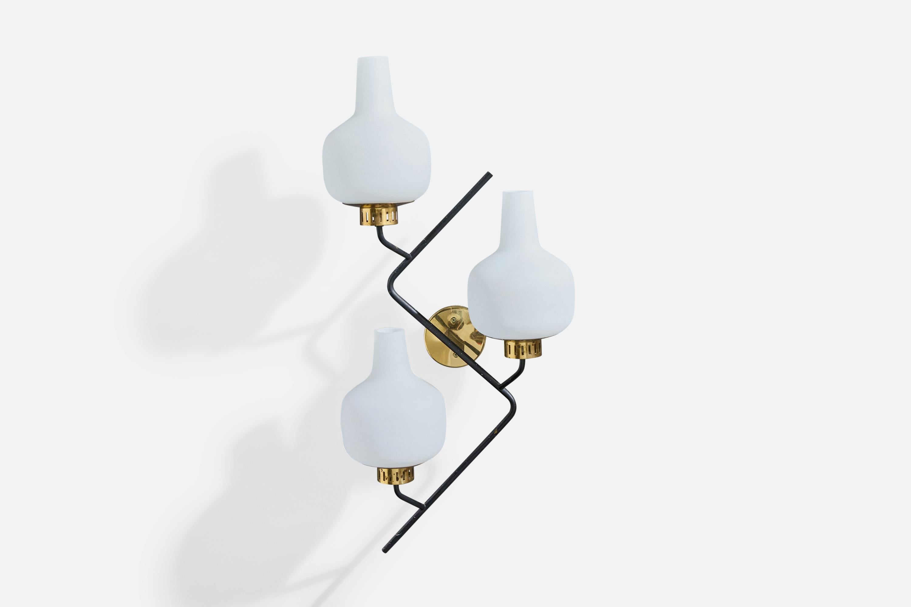 Stilnovo, Wandleuchten, Messing, Metall, Glas, Italien, 1950 (Italienisch) im Angebot